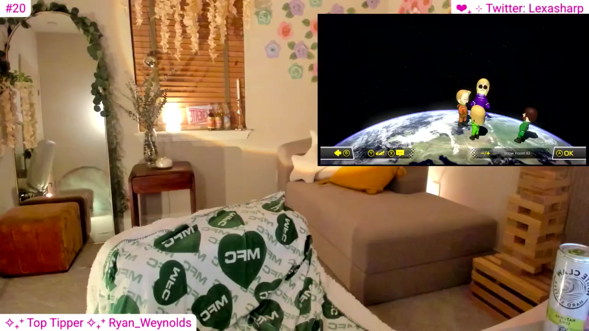 Gallery image thumbnail from alexasharp's myfreecams stream on, 04/27/2025, 04:17 image 8 of 20