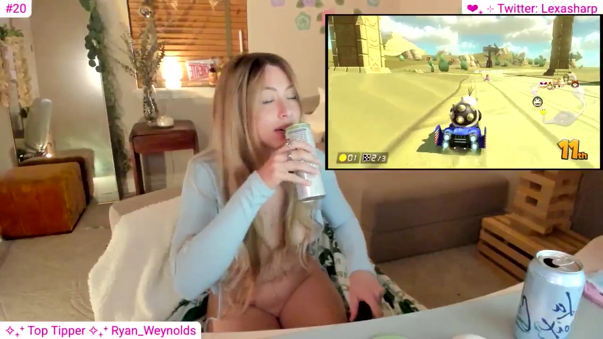 Gallery image thumbnail from alexasharp's myfreecams stream on, 04/27/2025, 07:06 image 6 of 20