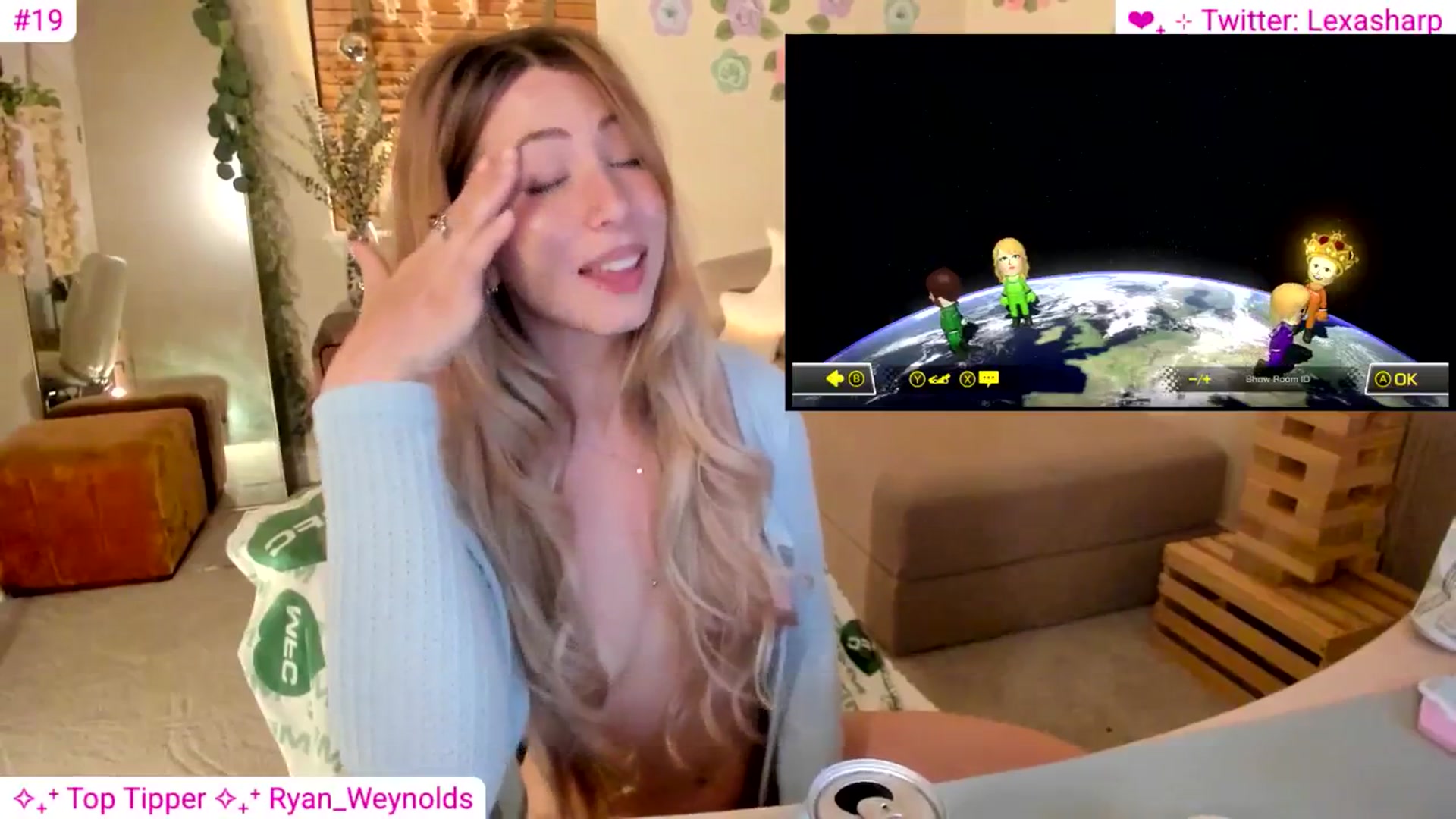Gallery image thumbnail from alexasharp's myfreecams stream on, 04/27/2025, 07:06 image 10 of 20