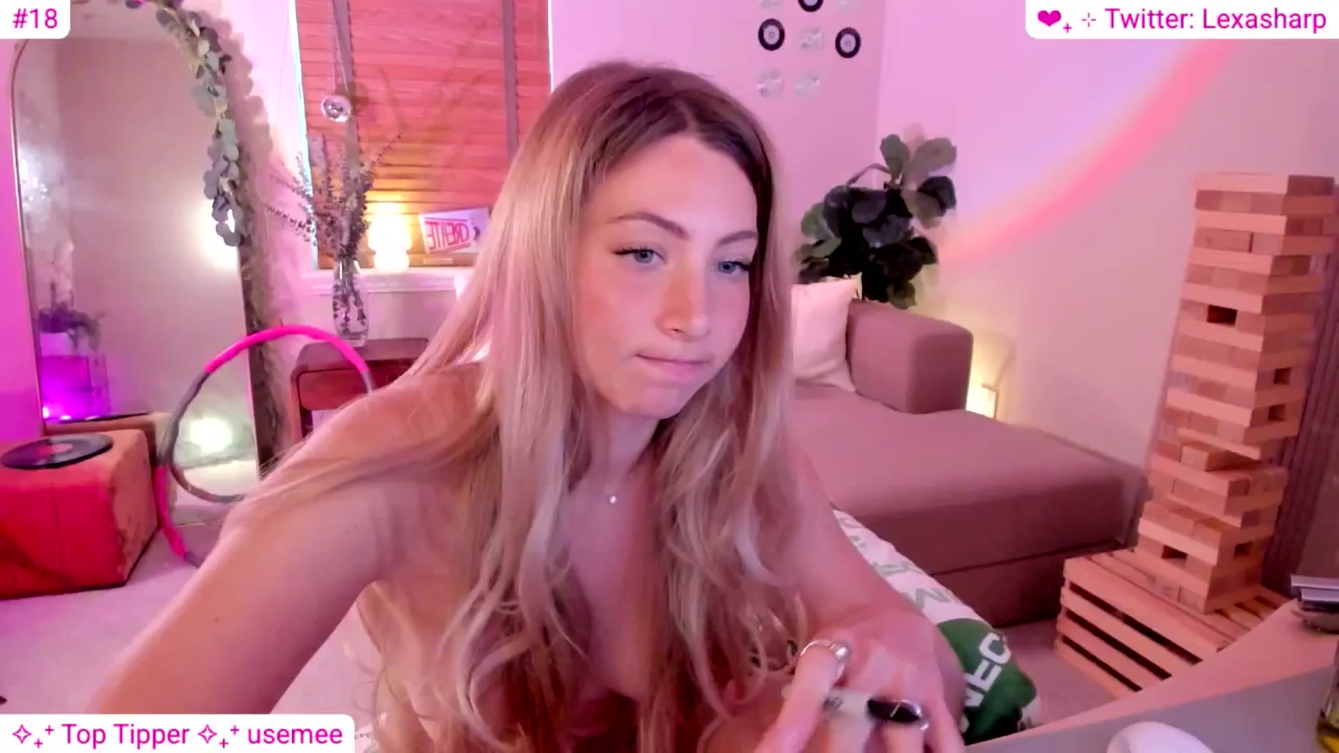 Gallery image thumbnail from alexasharp's myfreecams stream on, 08/01/2025, 23:06 image 20 of 20
