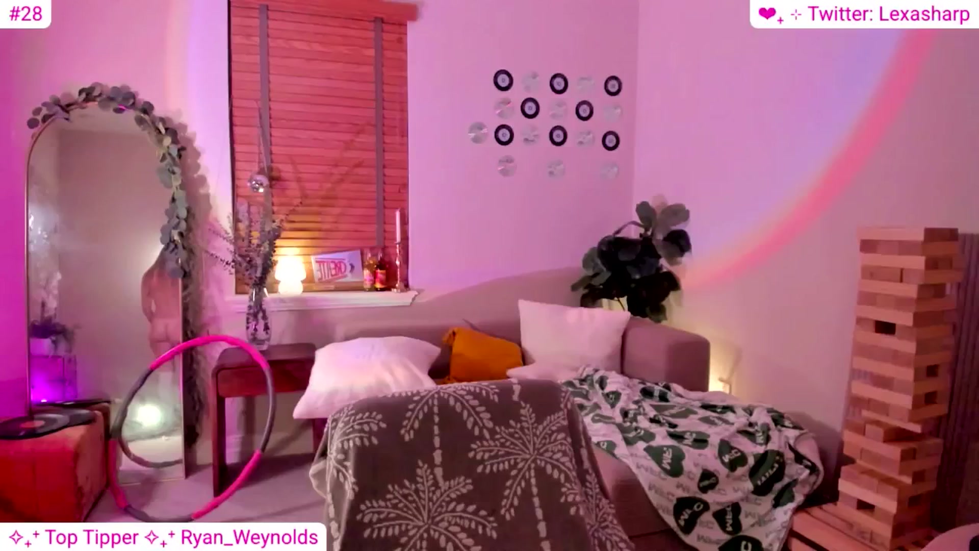 Gallery image thumbnail from alexasharp's myfreecams stream on, 08/03/2025, 05:35 image 4 of 20