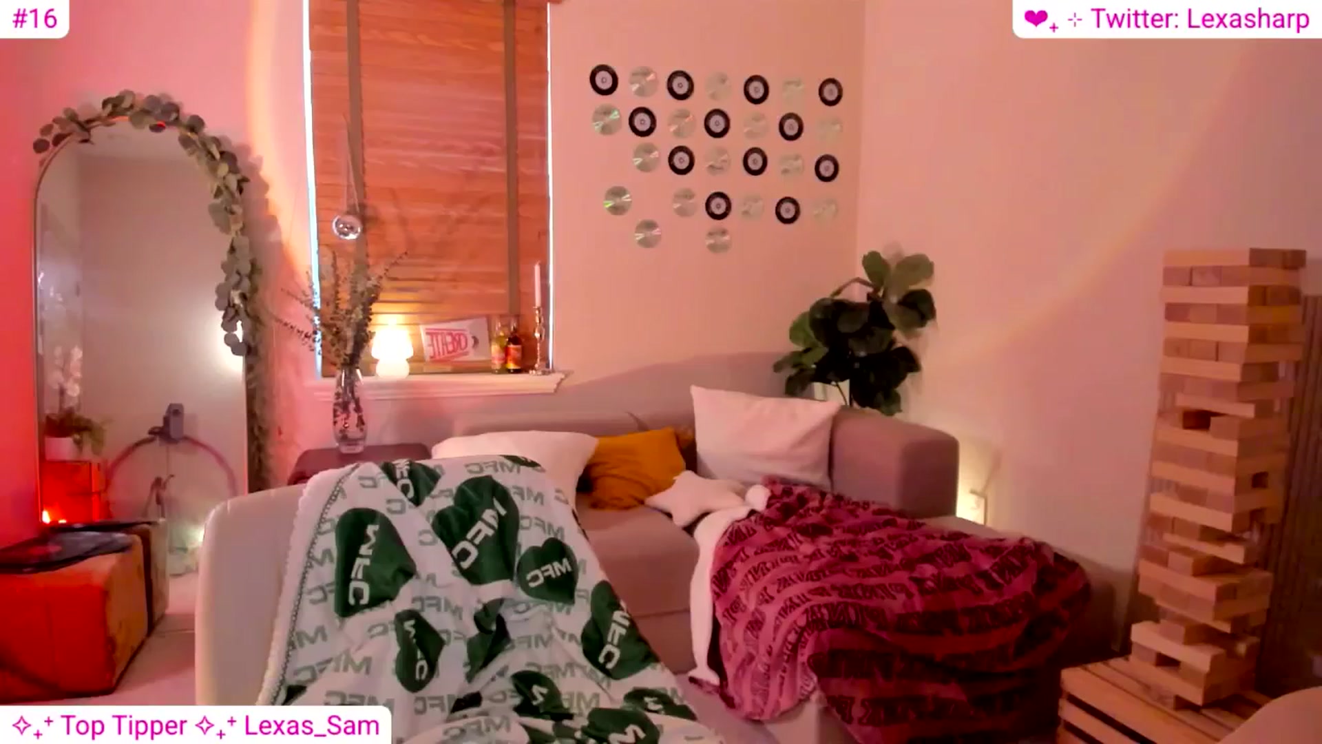 Gallery image thumbnail from alexasharp's myfreecams stream on, 08/04/2025, 22:48 image 4 of 20