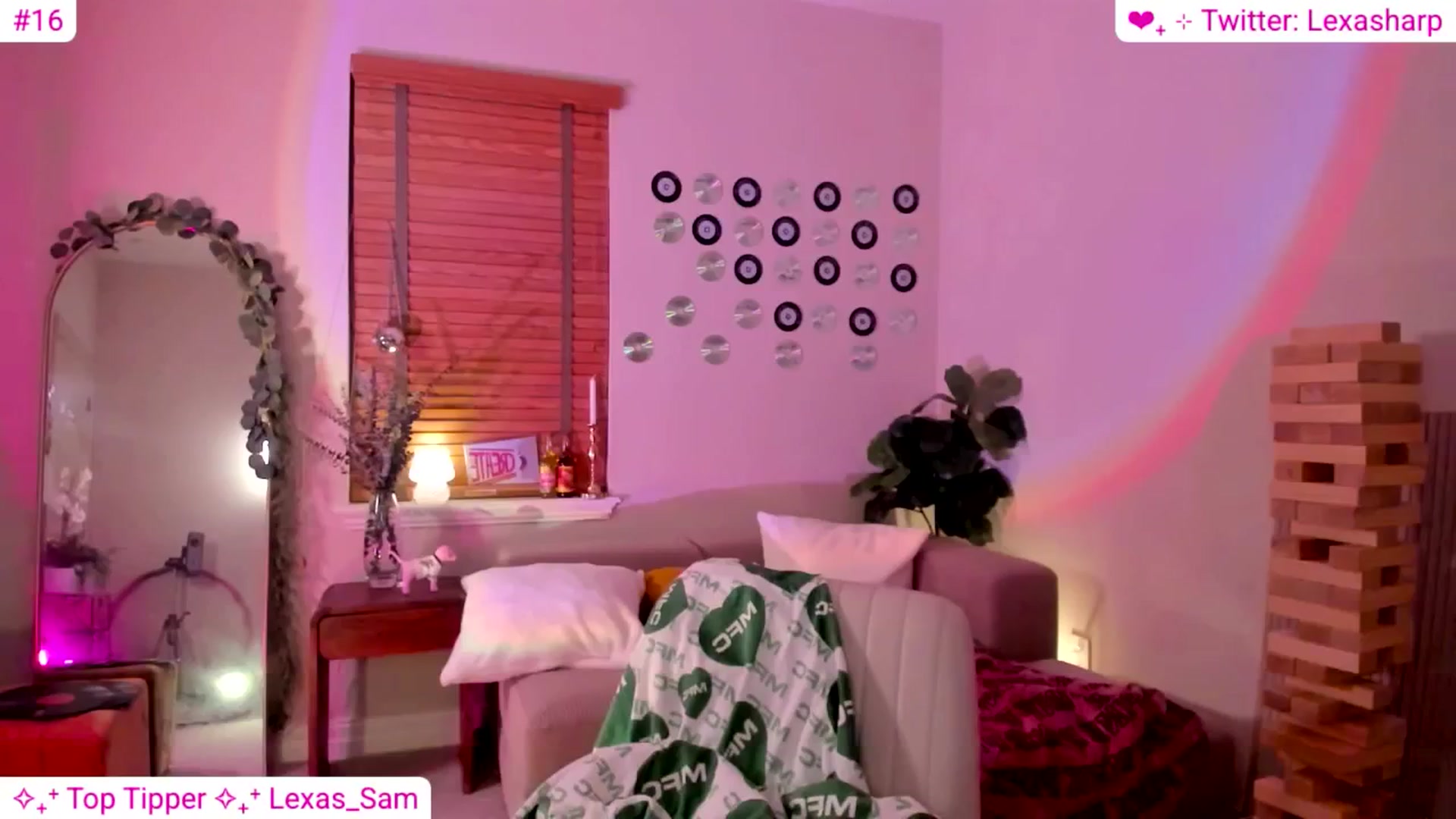 Gallery image thumbnail from alexasharp's myfreecams stream on, 08/08/2025, 02:38 image 19 of 20