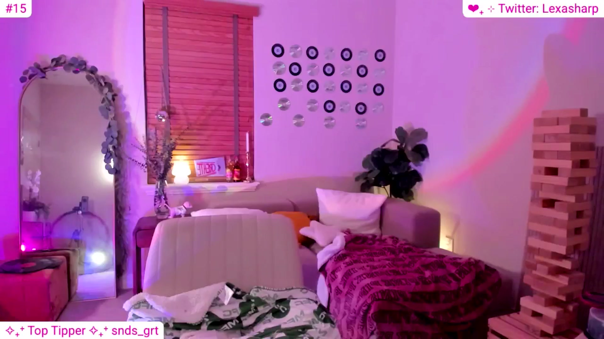 Gallery image thumbnail from alexasharp's myfreecams stream on, 08/08/2025, 05:27 image 15 of 20