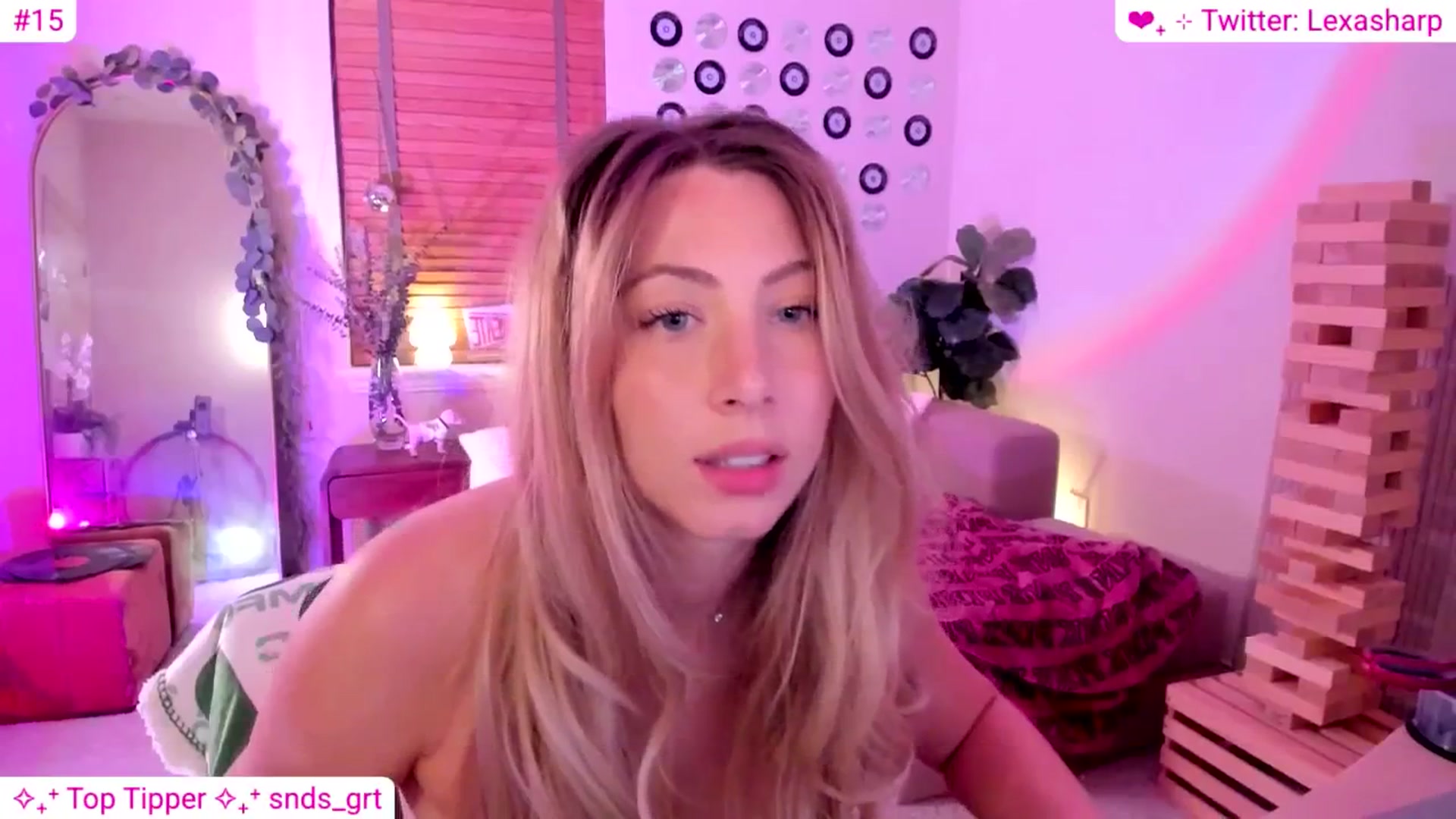 Gallery image thumbnail from alexasharp's myfreecams stream on, 08/08/2025, 05:27 image 9 of 20