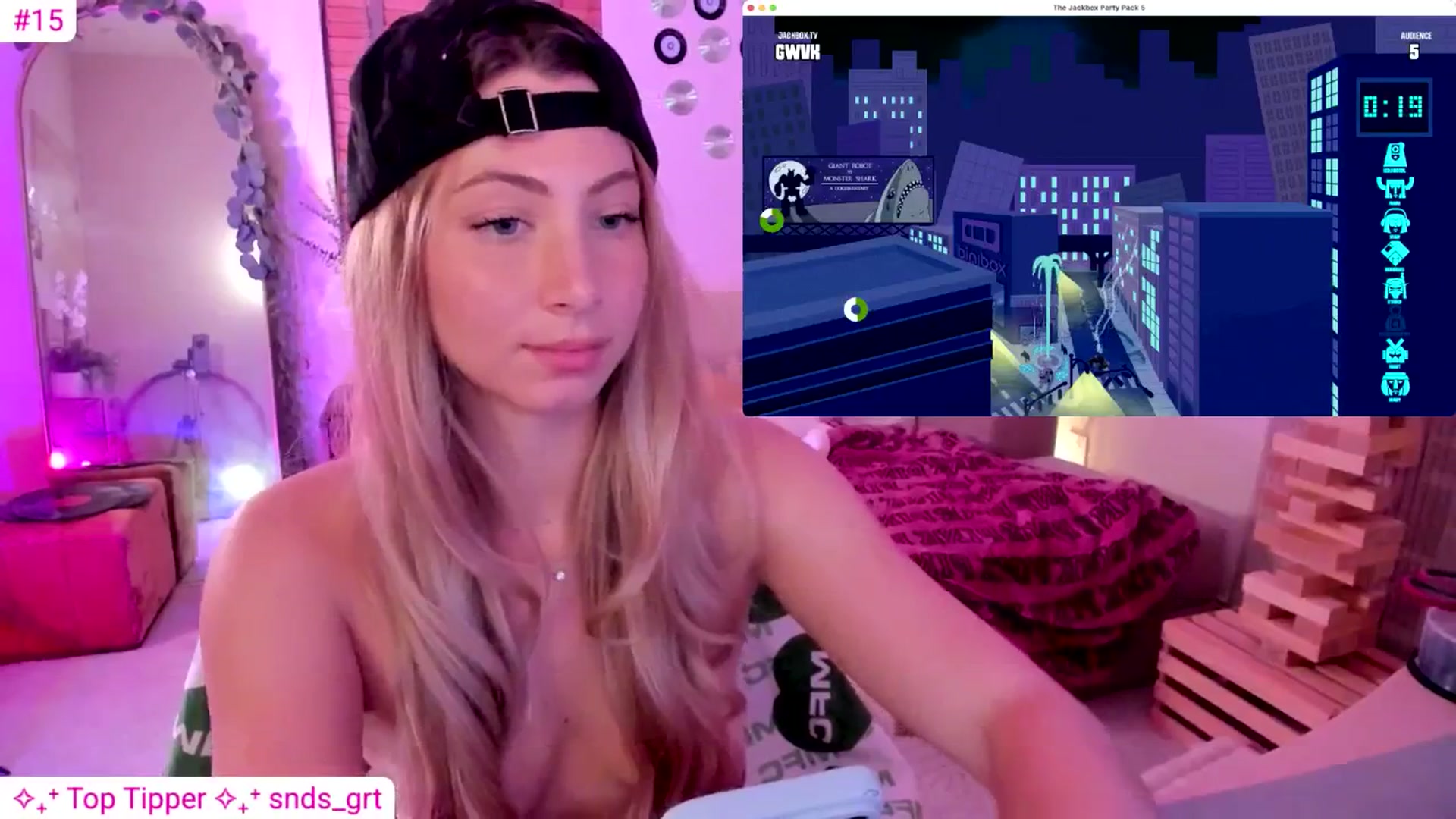 Gallery image thumbnail from alexasharp's myfreecams stream on, 08/08/2025, 05:27 image 19 of 20