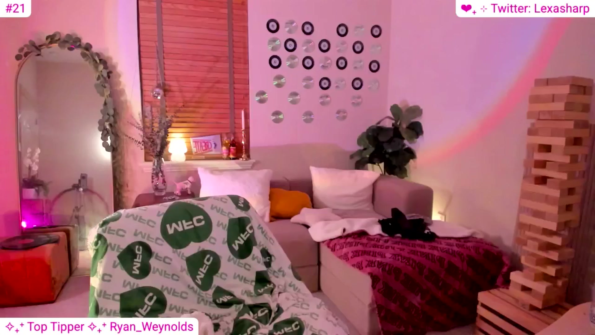 Gallery image thumbnail from alexasharp's myfreecams stream on, 08/11/2025, 02:09 image 5 of 20