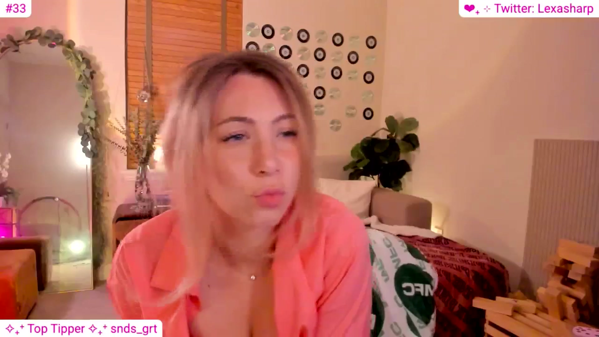 Gallery image thumbnail from alexasharp's myfreecams stream on, 08/16/2025, 05:32 image 16 of 20