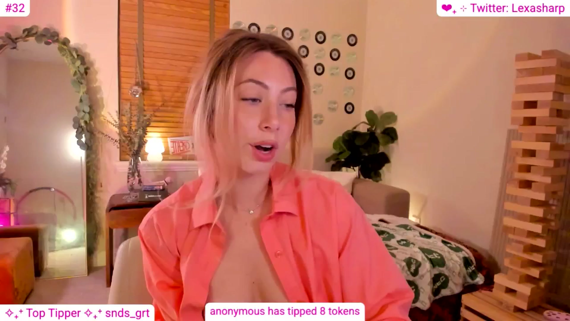 Gallery image thumbnail from alexasharp's myfreecams stream on, 08/16/2025, 05:32 image 7 of 20