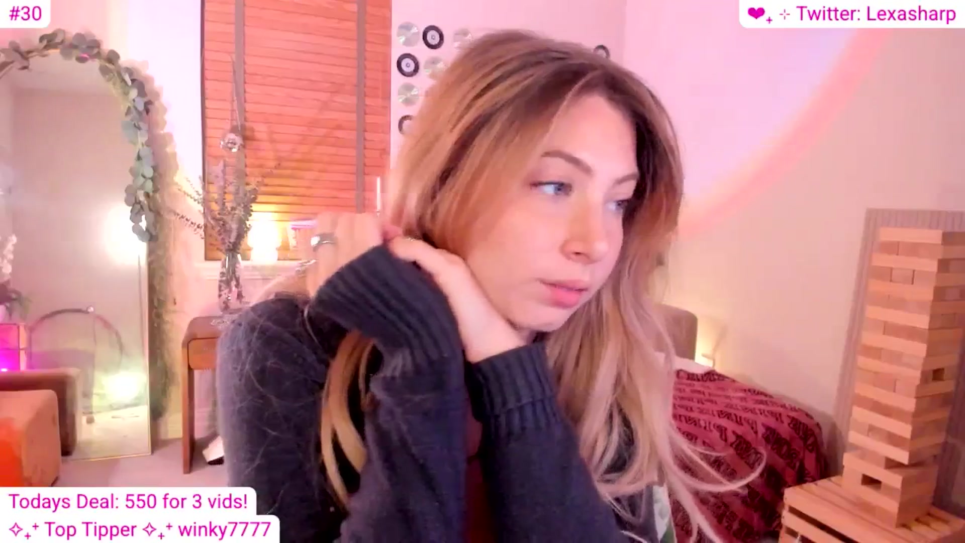 Gallery image thumbnail from alexasharp's myfreecams stream on, 08/18/2025, 02:19 image 11 of 20