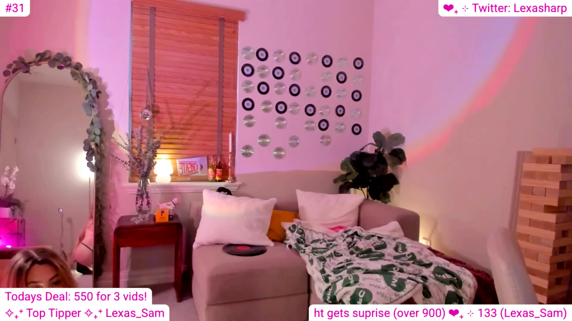 Gallery image thumbnail from alexasharp's myfreecams stream on, 08/21/2025, 01:23 image 10 of 20