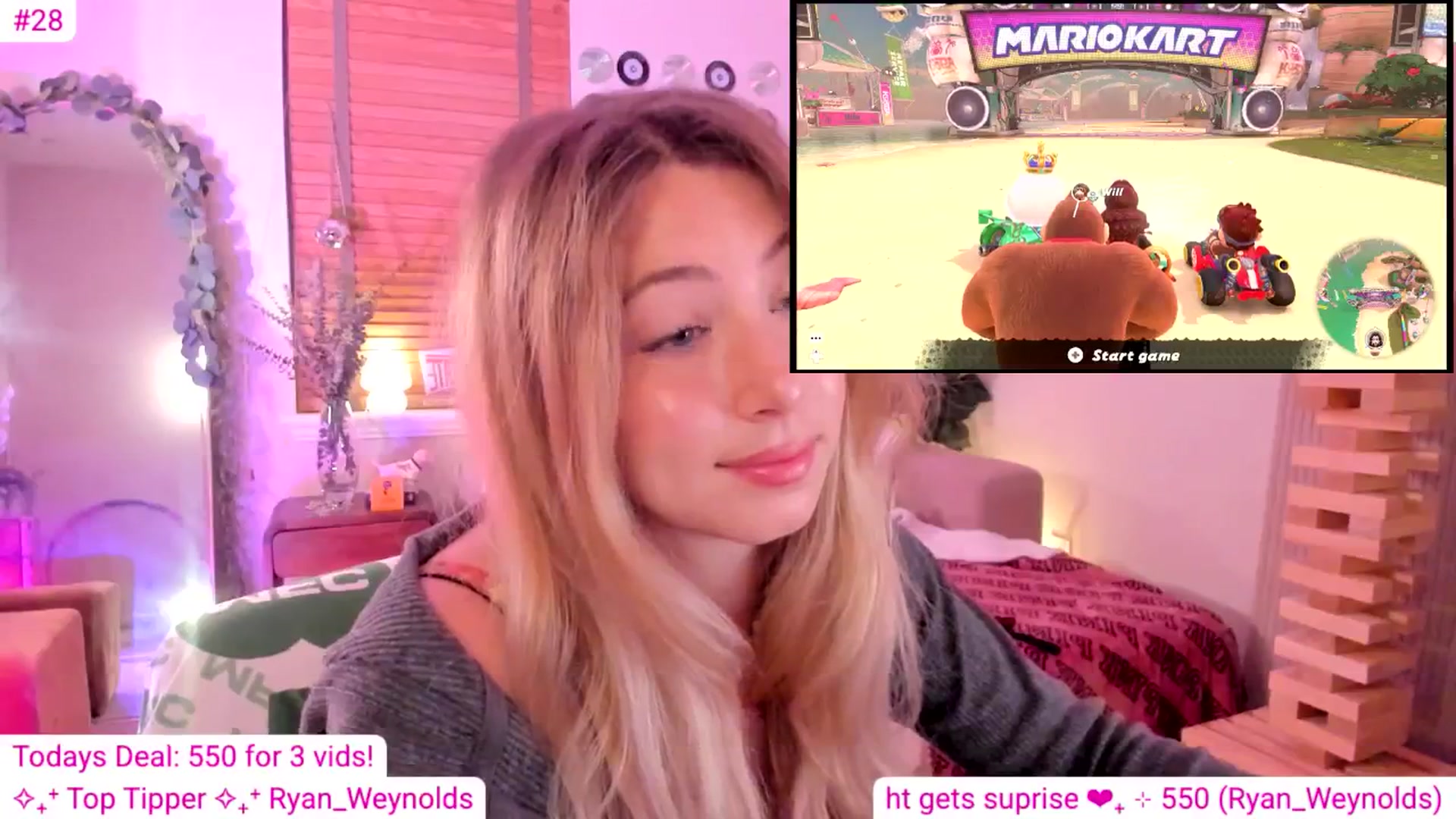 Gallery image thumbnail from alexasharp's myfreecams stream on, 08/25/2025, 05:15 image 7 of 20