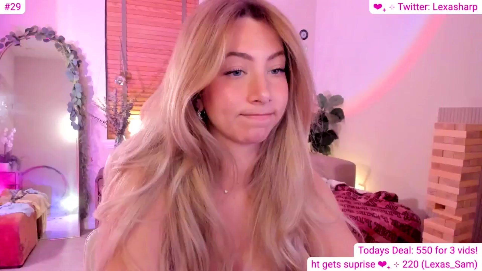 Gallery image thumbnail from alexasharp's myfreecams stream on, 08/28/2025, 03:56 image 16 of 20