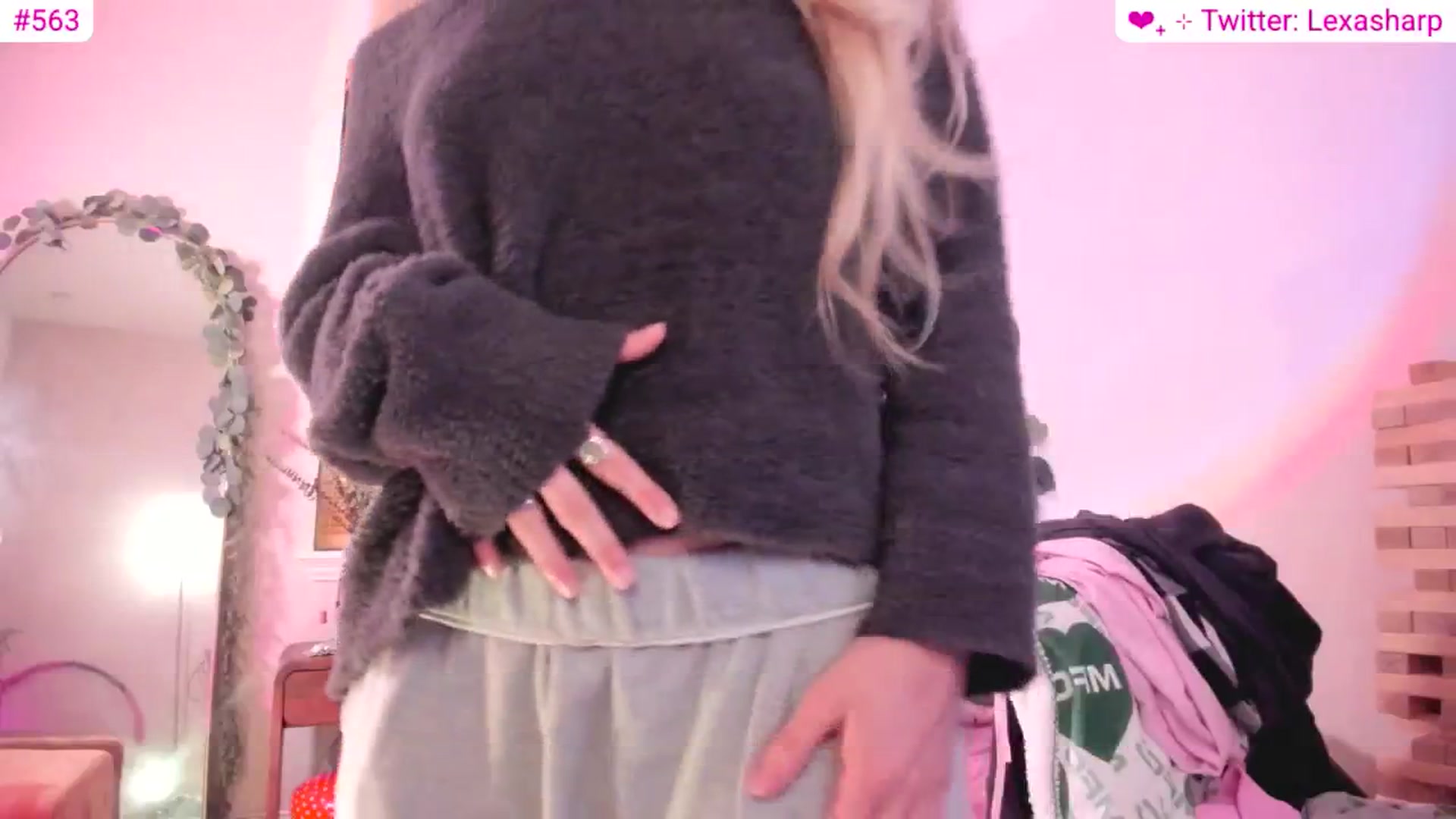 Gallery image thumbnail from alexasharp's myfreecams stream on, 09/27/2025, 05:07 image 13 of 20
