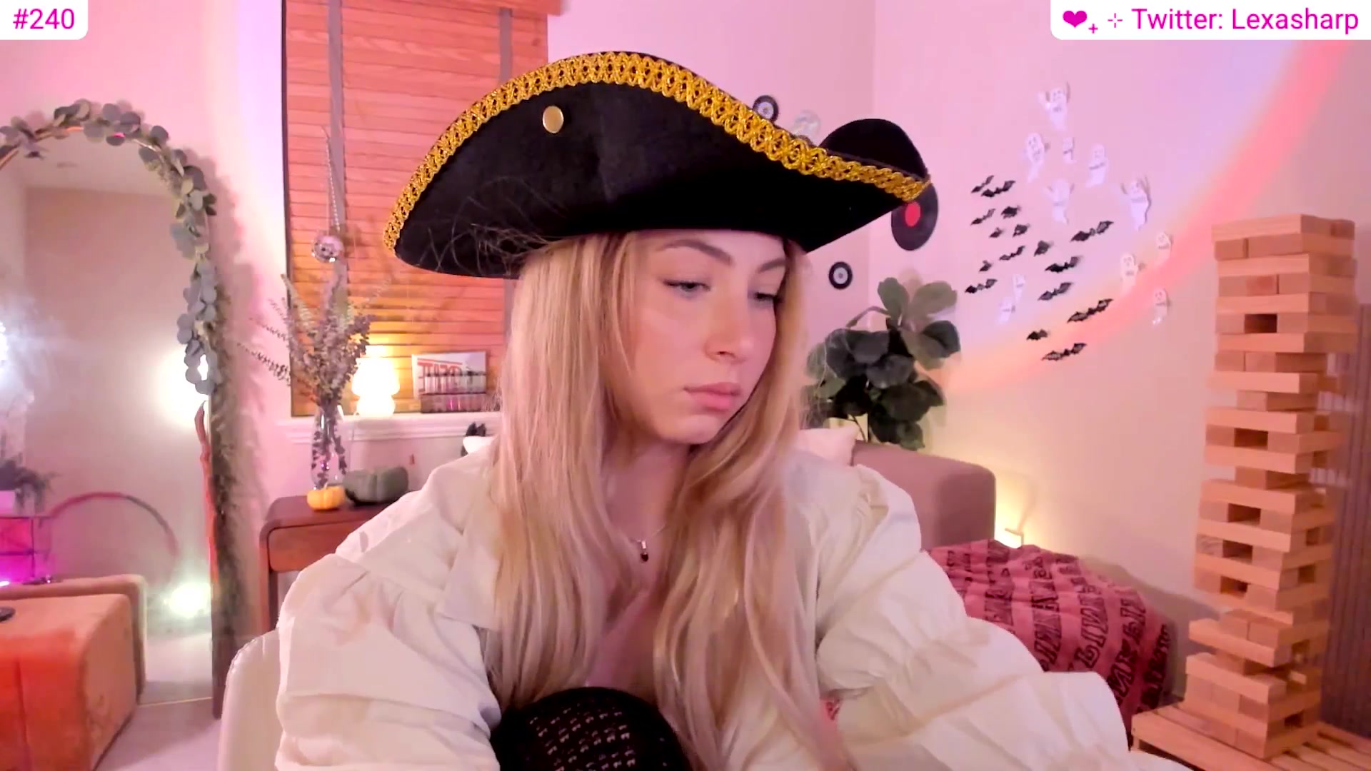 Gallery image thumbnail from alexasharp's myfreecams stream on, 10/26/2025, 04:11 image 16 of 20