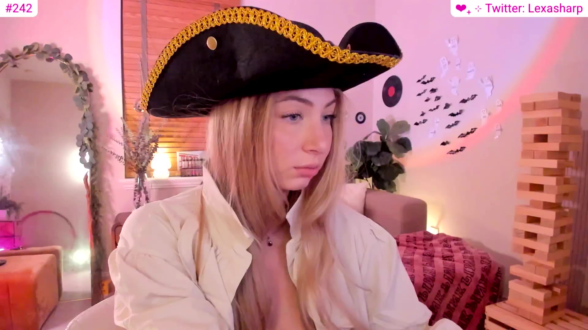Gallery image thumbnail from alexasharp's myfreecams stream on, 10/26/2025, 04:11 image 13 of 20