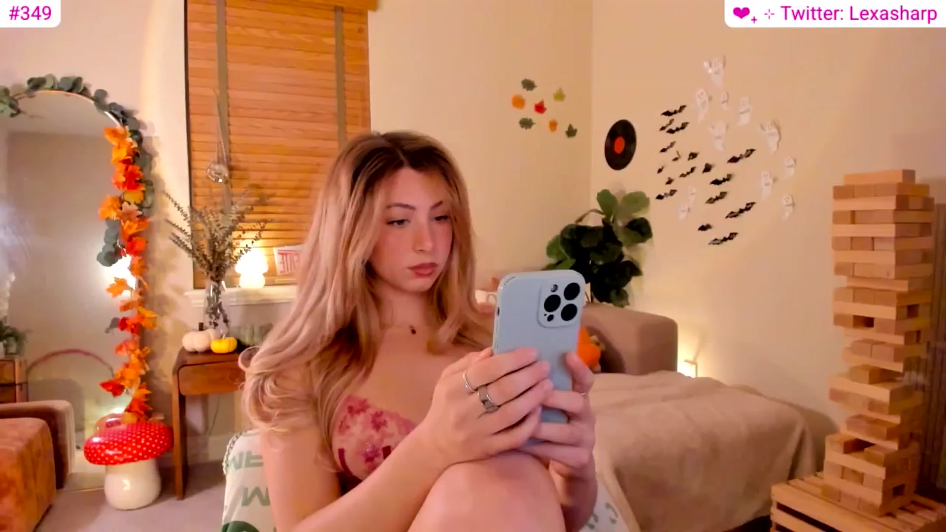 Gallery image thumbnail from alexasharp's myfreecams stream on, 11/14/2025, 24:21 image 4 of 20