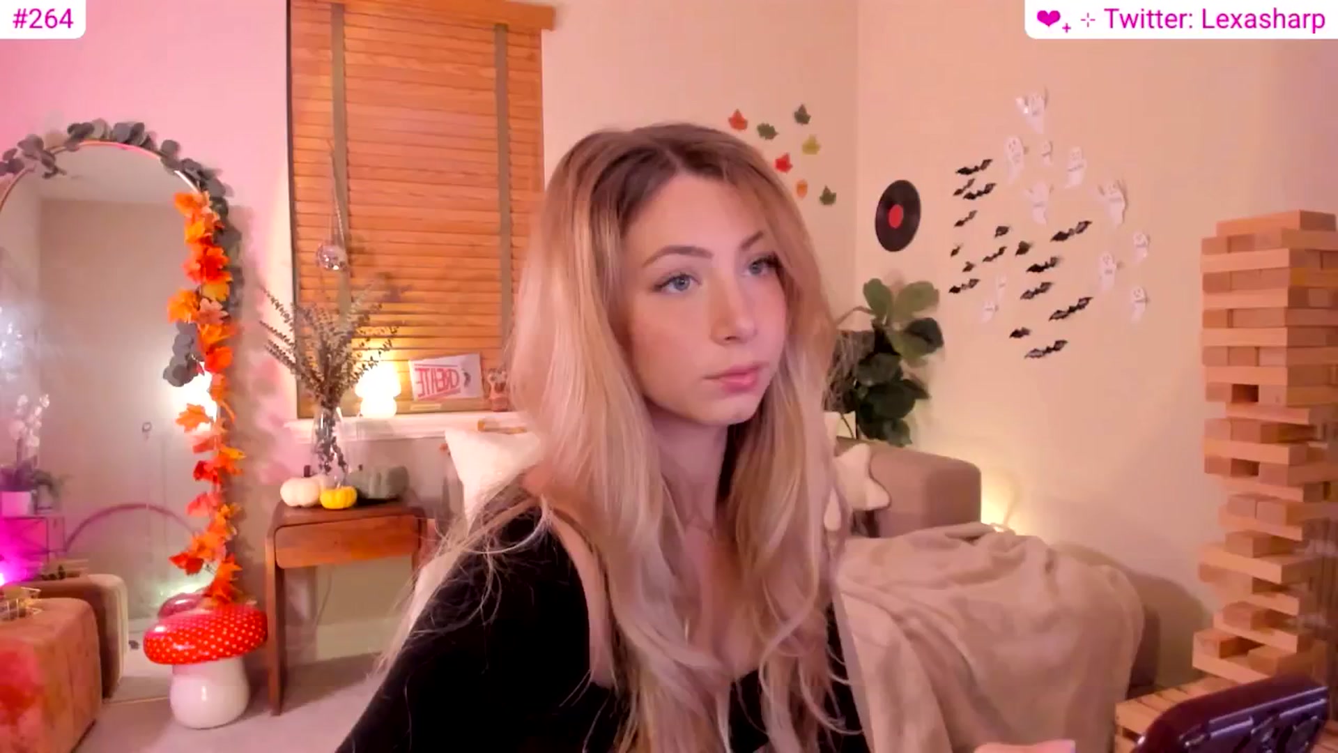 Gallery image thumbnail from alexasharp's myfreecams stream on, 11/18/2025, 23:29 image 2 of 20