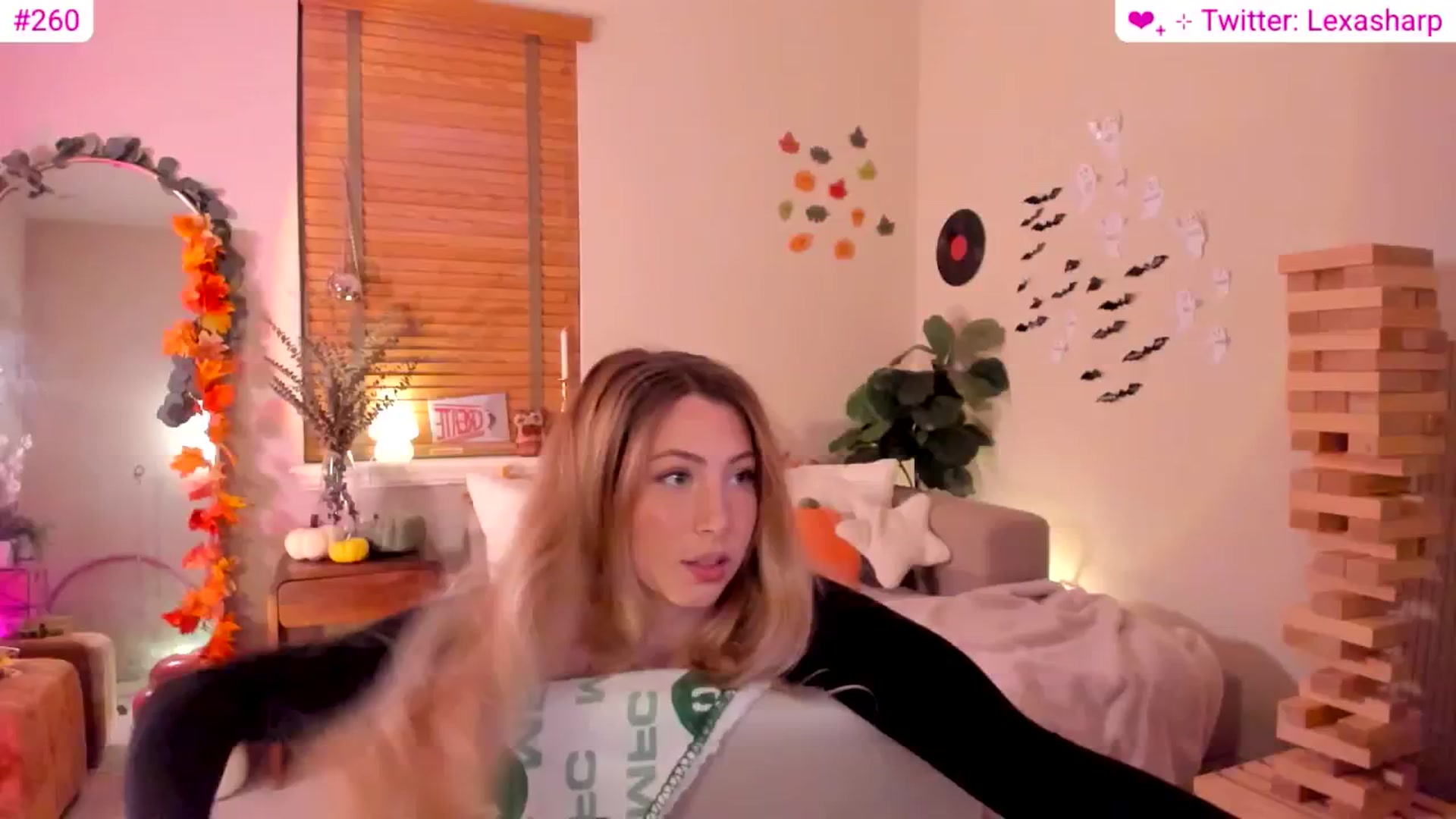 Gallery image thumbnail from alexasharp's myfreecams stream on, 11/18/2025, 23:29 image 10 of 20