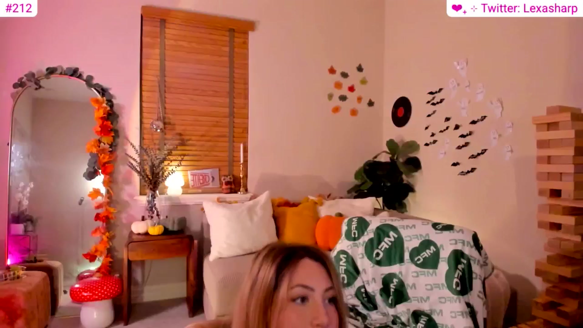 Gallery image thumbnail from alexasharp's myfreecams stream on, 11/19/2025, 24:25 image 5 of 20