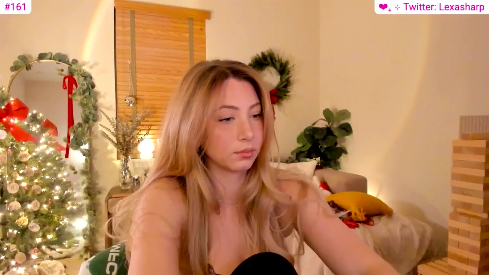 Gallery image thumbnail from alexasharp's myfreecams stream on, 12/18/2025, 24:02 image 5 of 20