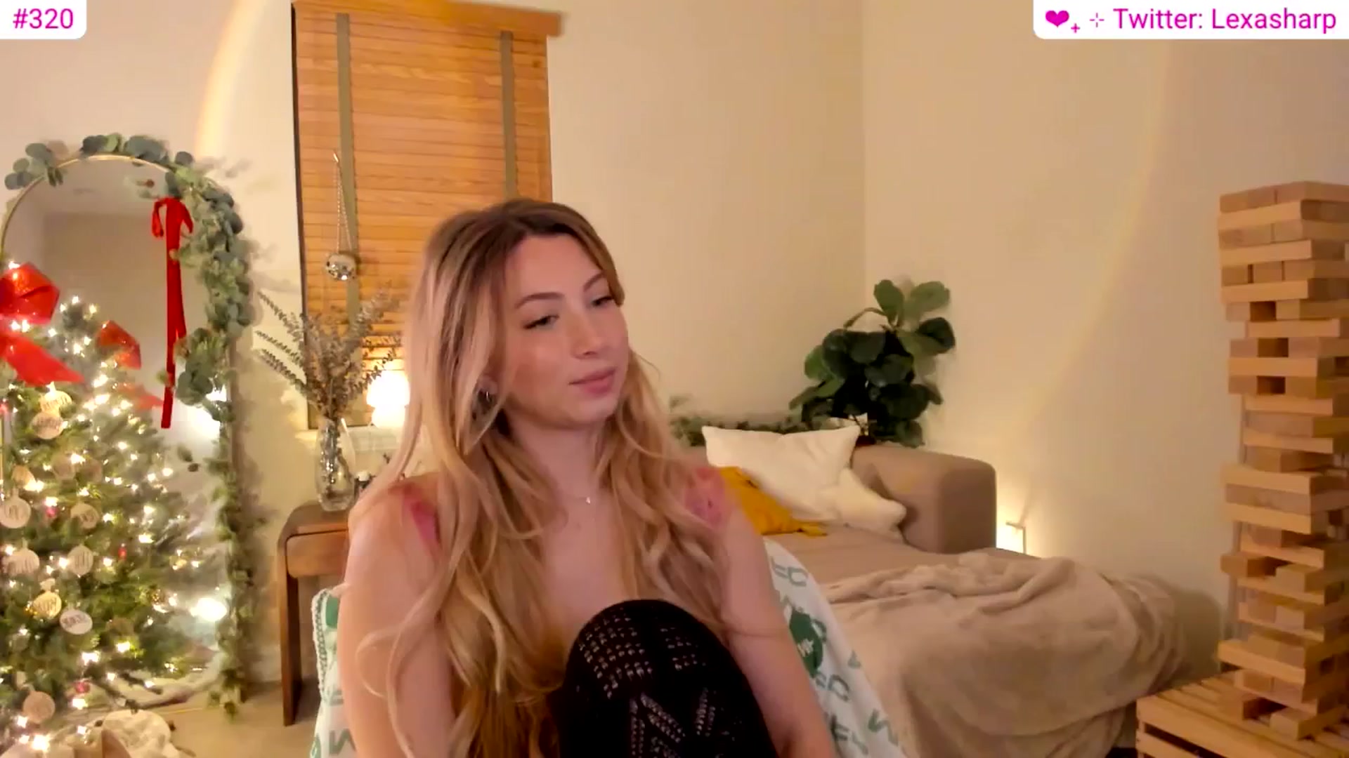 Gallery image thumbnail from alexasharp's myfreecams stream on, 01/16/2026, 04:10 image 6 of 20