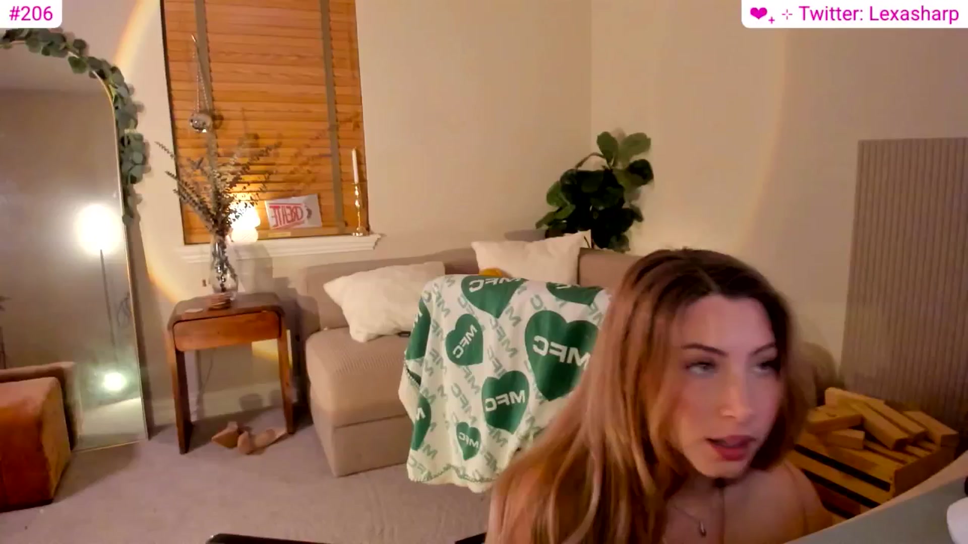 Gallery image thumbnail from alexasharp's myfreecams stream on, 02/01/2026, 08:16 image 3 of 20