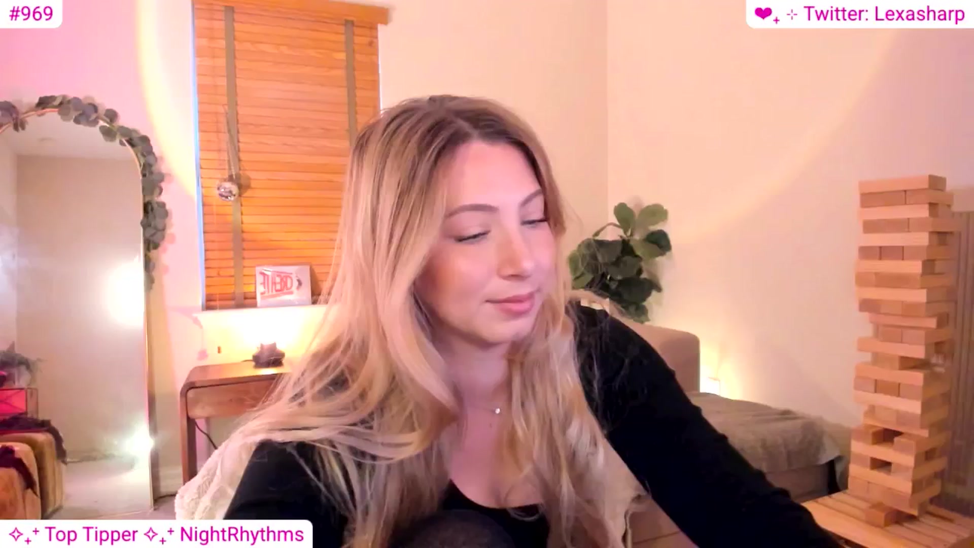 Gallery image thumbnail from alexasharp's myfreecams stream on, 03/30/2026, 23:34 image 19 of 20
