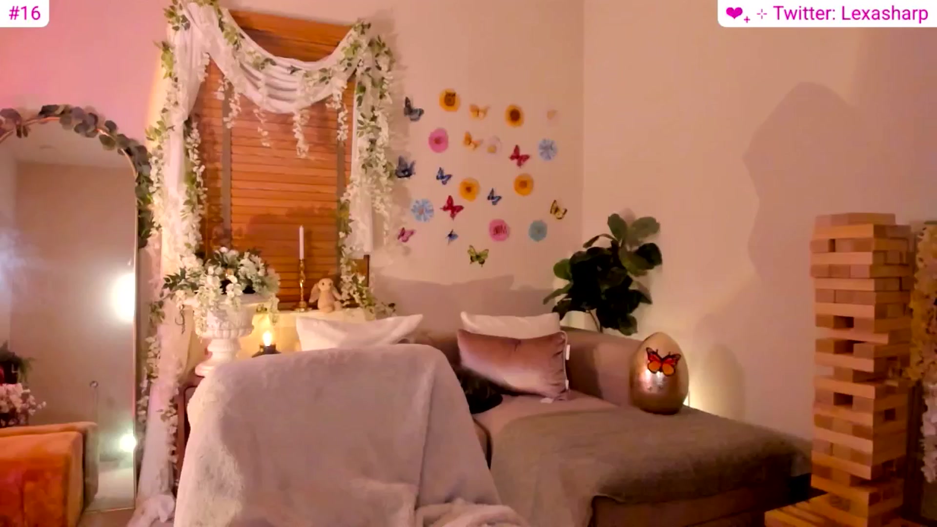 Gallery image thumbnail from alexasharp's myfreecams stream on, 04/11/2026, 03:57 image 10 of 20