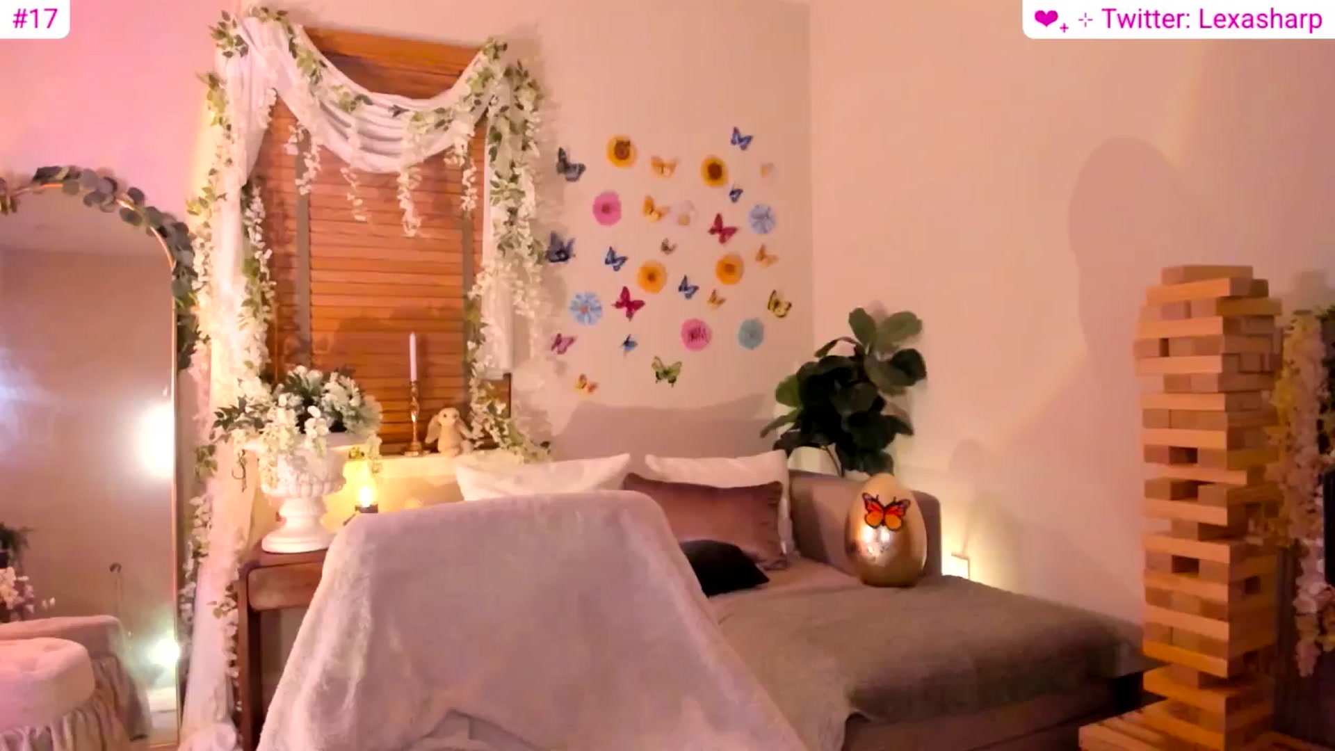 Gallery image thumbnail from alexasharp's myfreecams stream on, 04/12/2026, 05:24 image 17 of 20