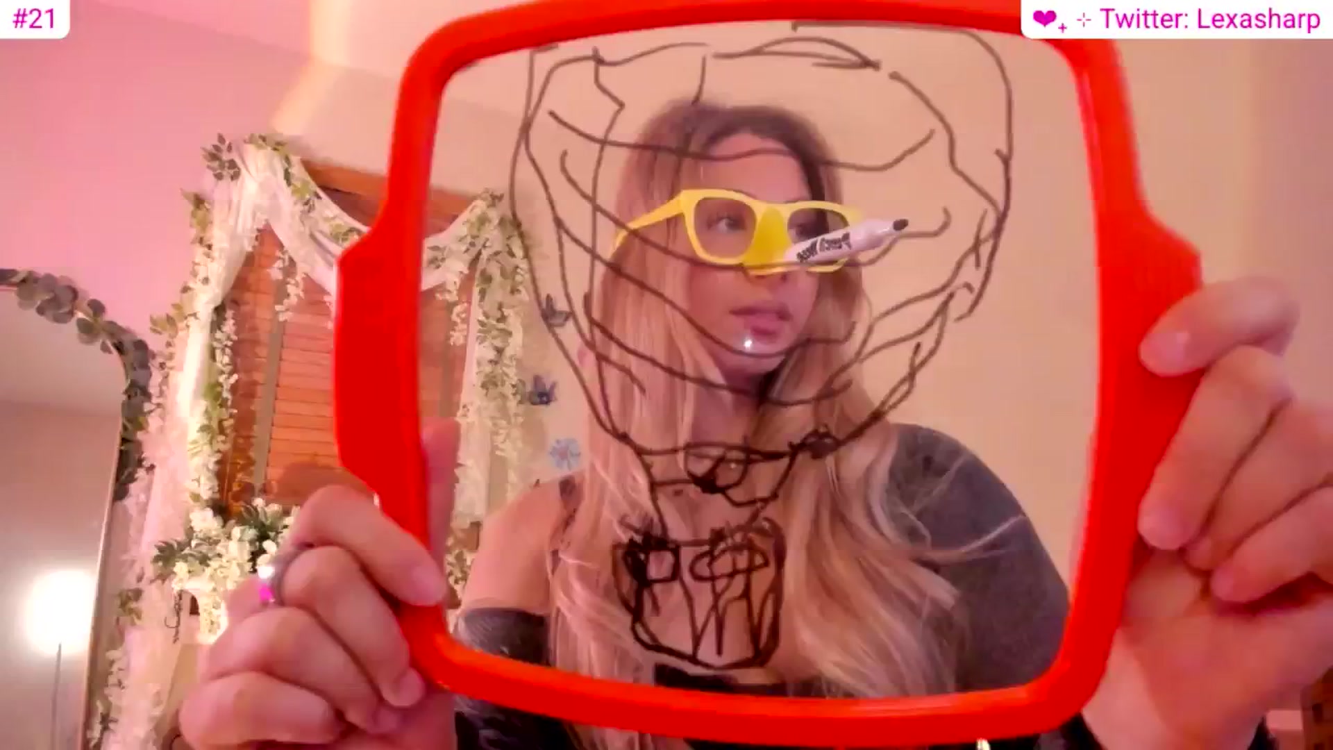 Gallery image thumbnail from alexasharp's myfreecams stream on, 04/17/2026, 04:06 image 9 of 20