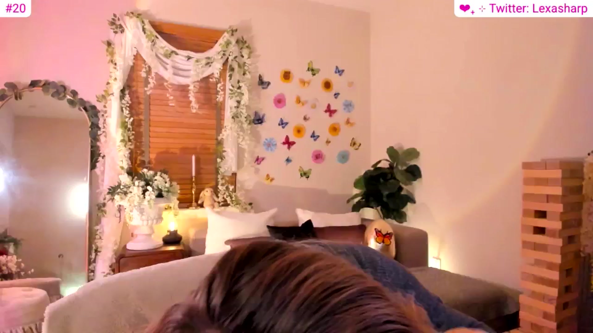 Gallery image thumbnail from alexasharp's myfreecams stream on, 04/17/2026, 05:52 image 10 of 20