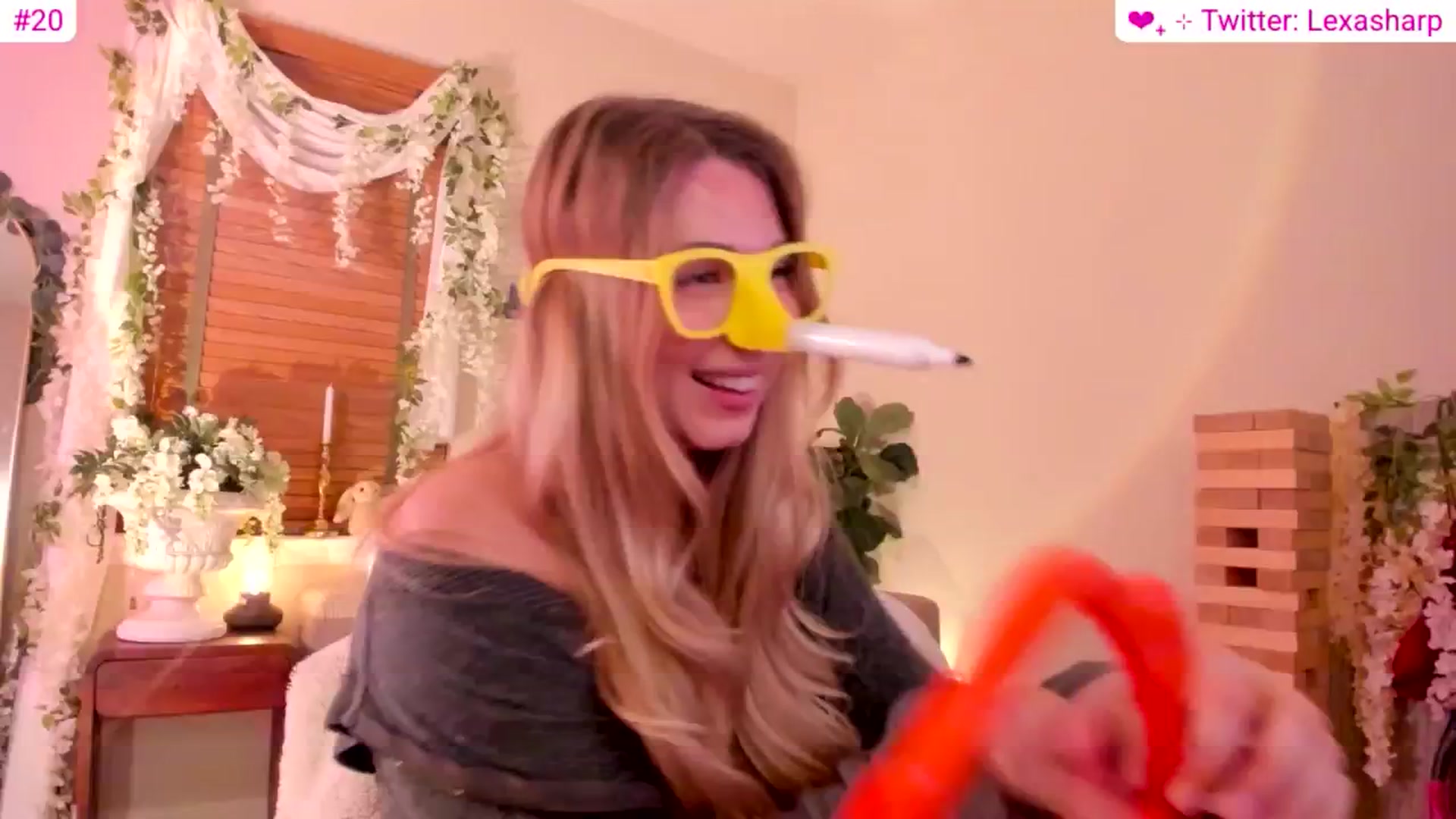 Gallery image thumbnail from alexasharp's myfreecams stream on, 04/17/2026, 05:52 image 8 of 20