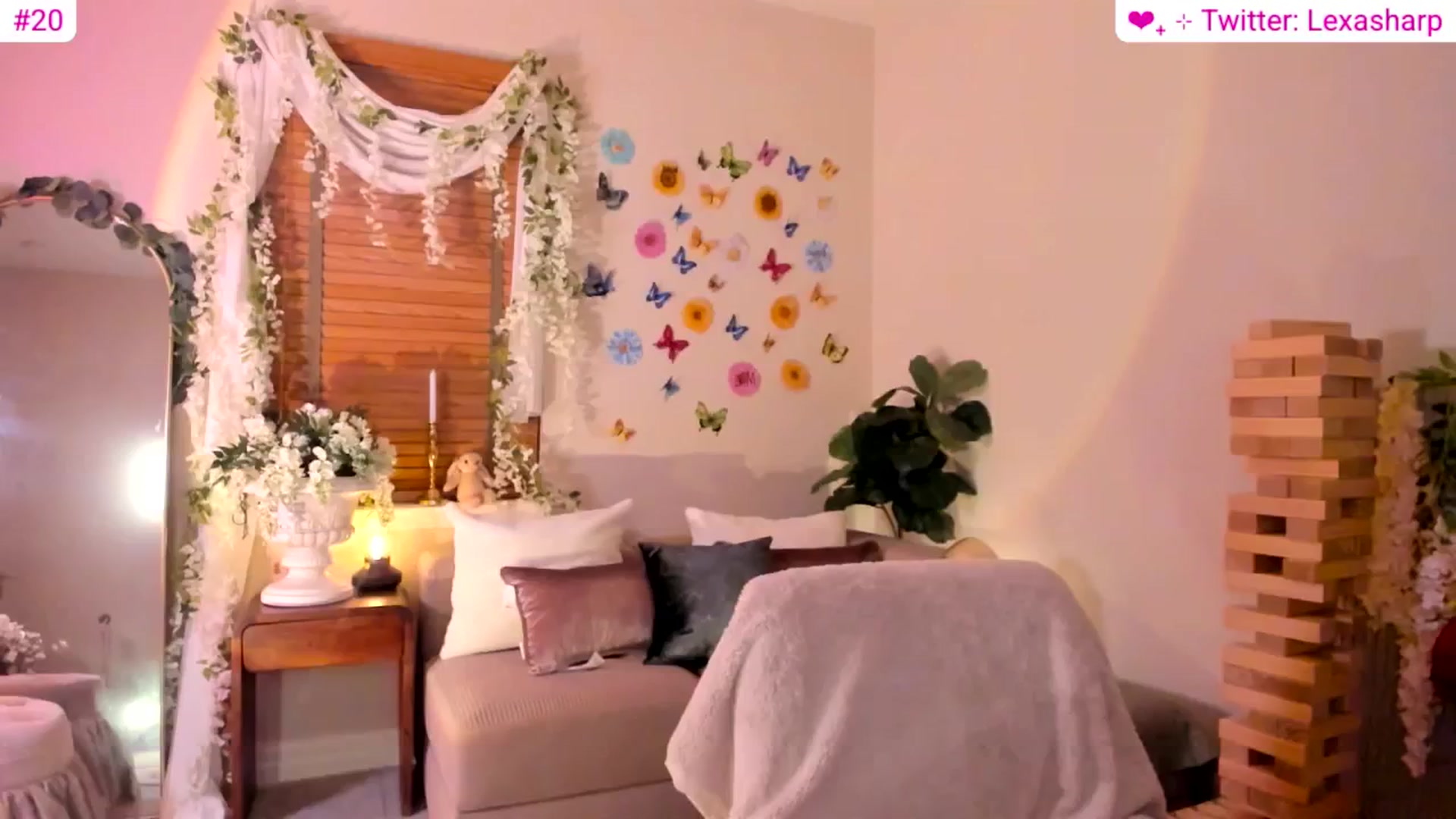 Gallery image thumbnail from alexasharp's myfreecams stream on, 04/23/2026, 02:53 image 18 of 20