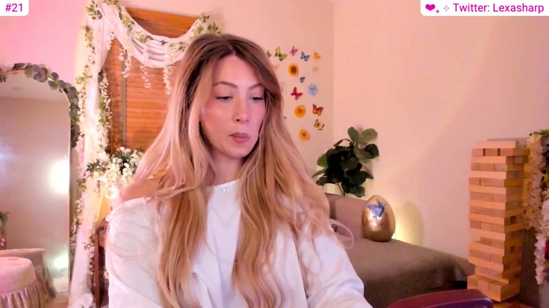 Gallery image thumbnail from alexasharp's myfreecams stream on, 04/29/2026, 03:29 image 5 of 20