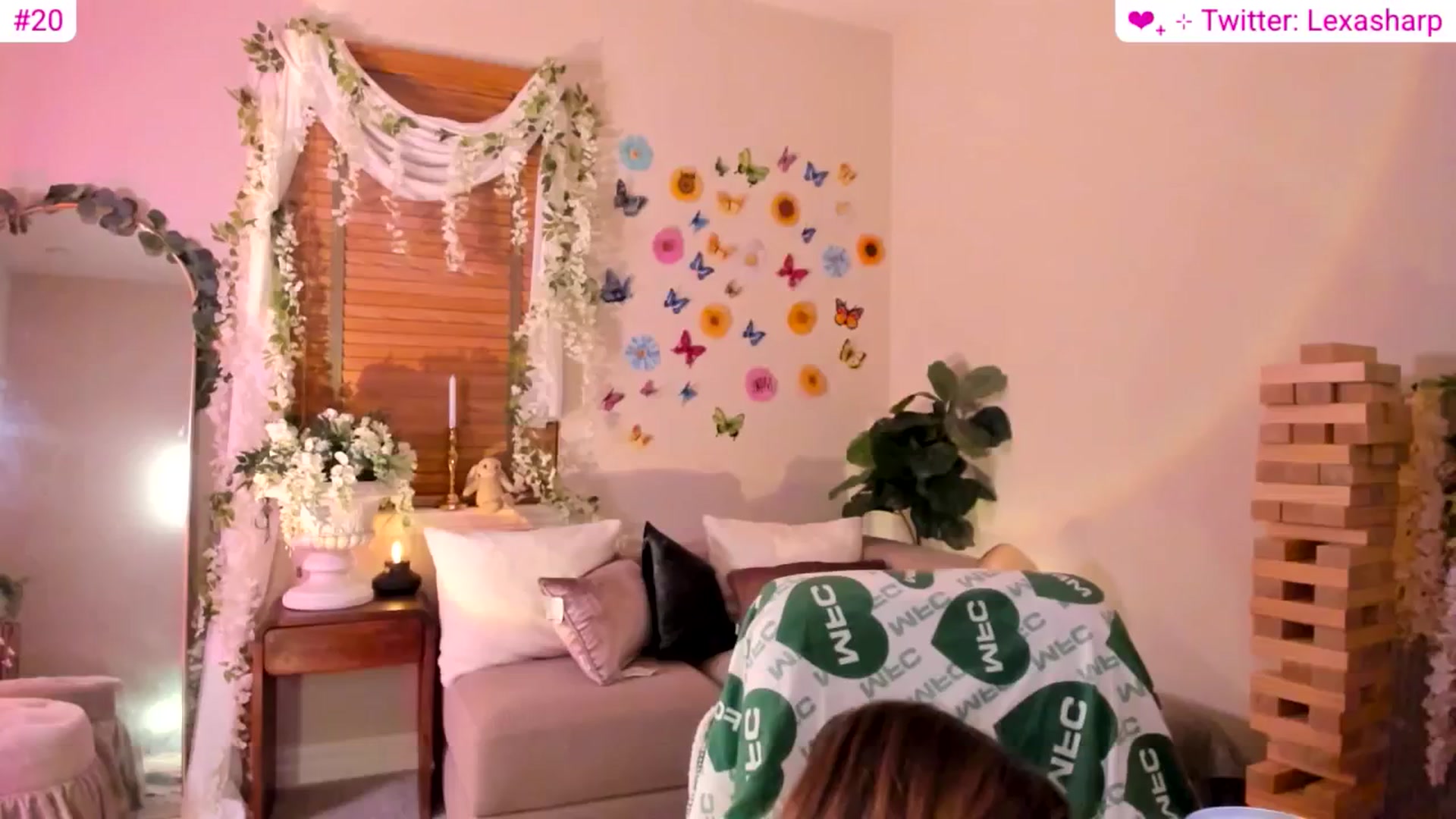 Gallery image thumbnail from alexasharp's myfreecams stream on, 04/30/2026, 04:33 image 11 of 20