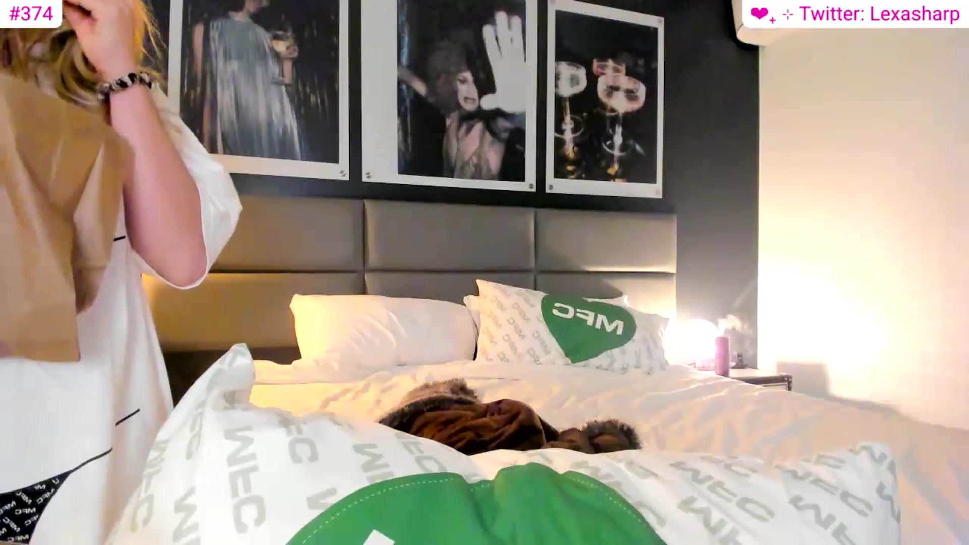 Gallery image thumbnail from alexasharp's myfreecams stream on, 05/21/2026, 05:20 image 17 of 20