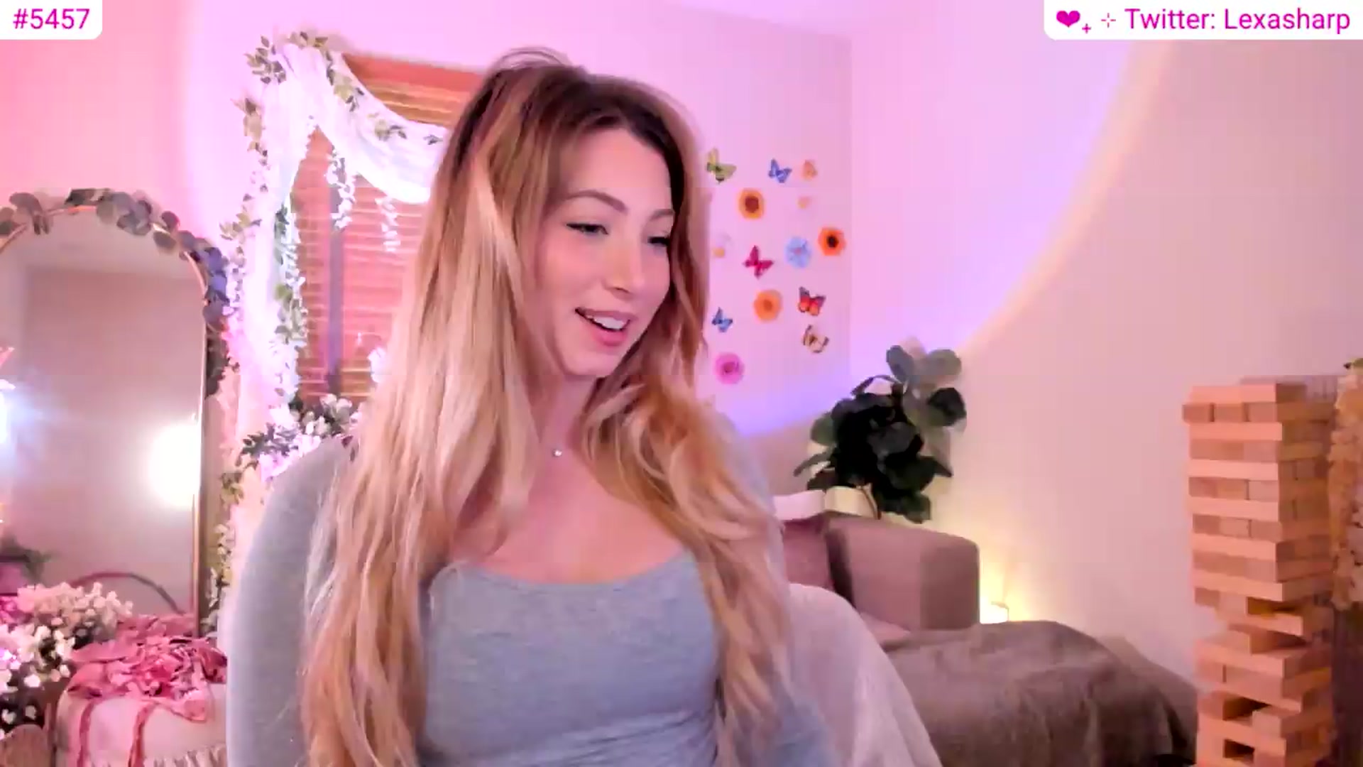 Gallery image thumbnail from alexasharp's myfreecams stream on, 07/09/2026, 23:30 image 3 of 20