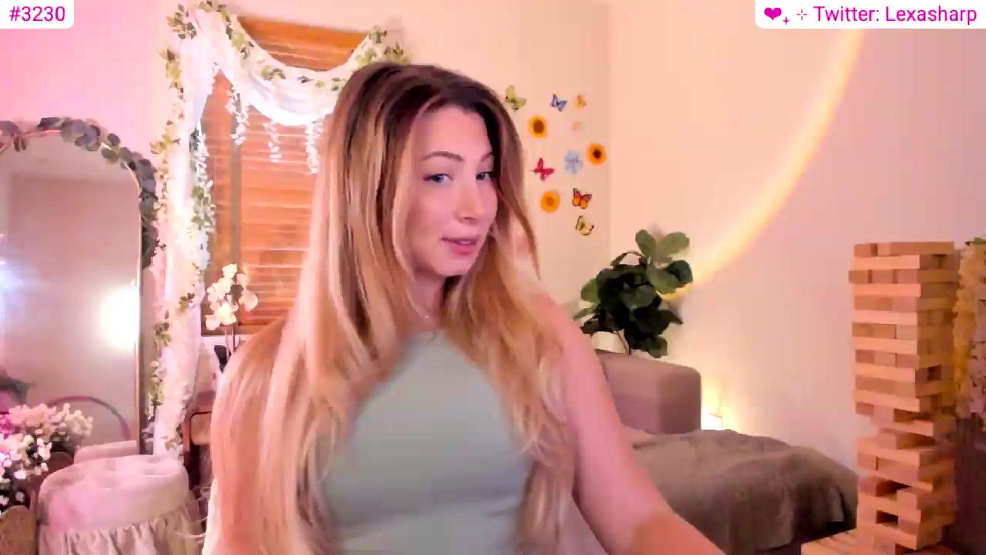 Gallery image thumbnail from alexasharp's myfreecams stream on, 07/22/2026, 24:39 image 6 of 20
