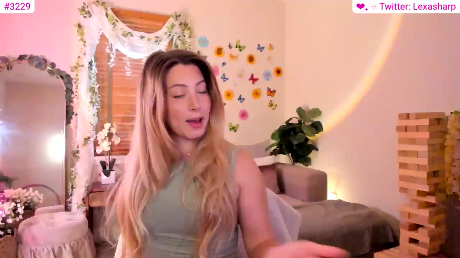 Gallery image thumbnail from alexasharp's myfreecams stream on, 07/22/2026, 24:39 image 5 of 20