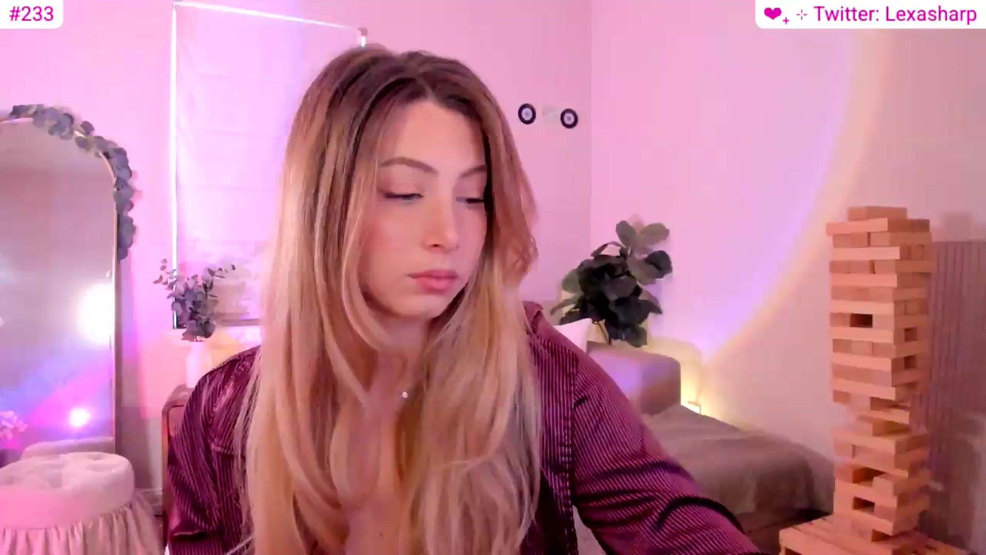 Gallery image thumbnail from alexasharp's myfreecams stream on, 08/05/2026, 24:29 image 1 of 20