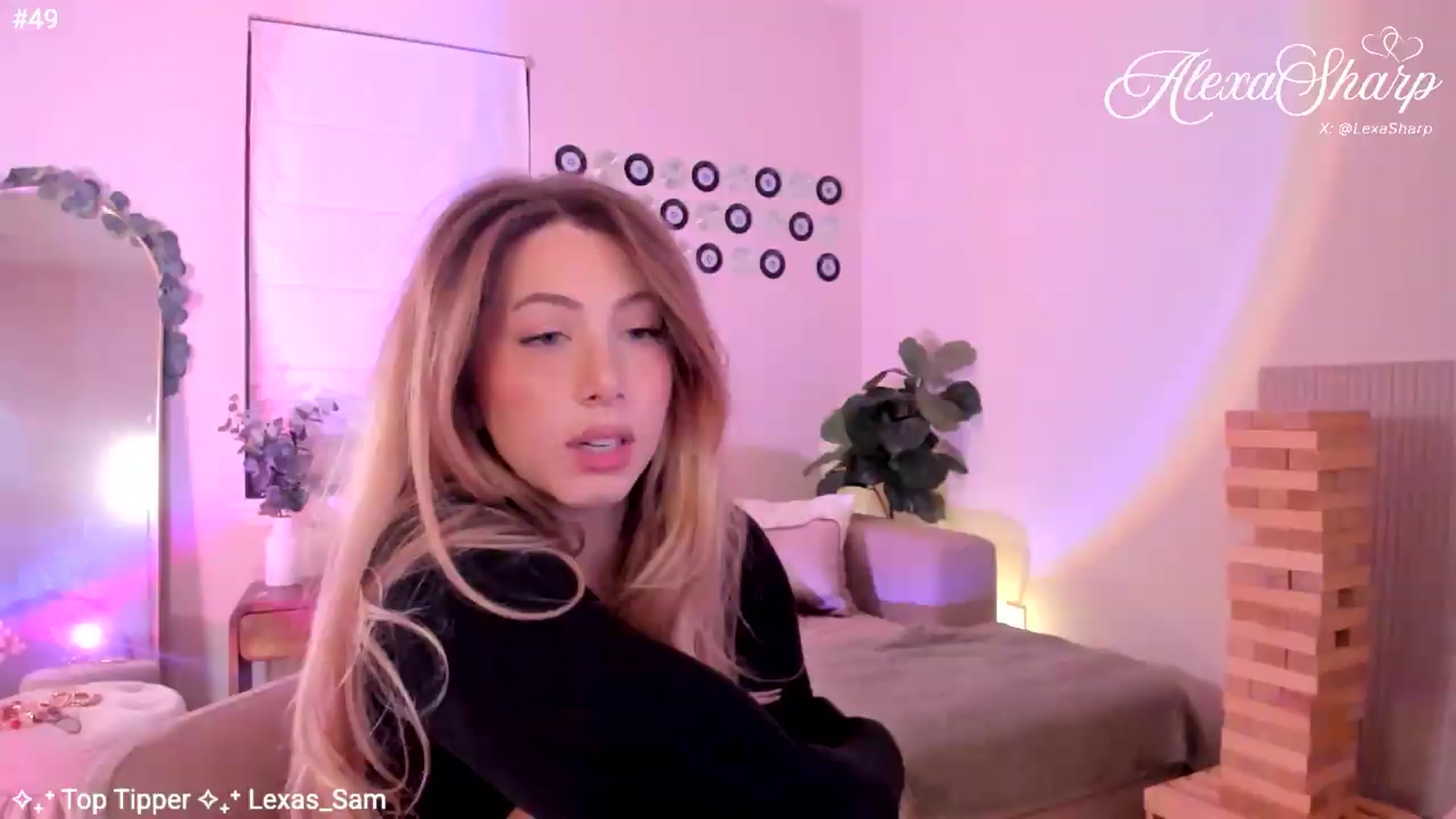 Gallery image thumbnail from alexasharp's myfreecams stream on, 08/16/2026, 01:21 image 12 of 20