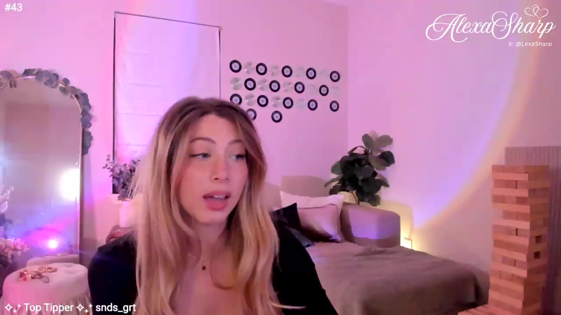 Gallery image thumbnail from alexasharp's myfreecams stream on, 08/16/2026, 05:45 image 18 of 20