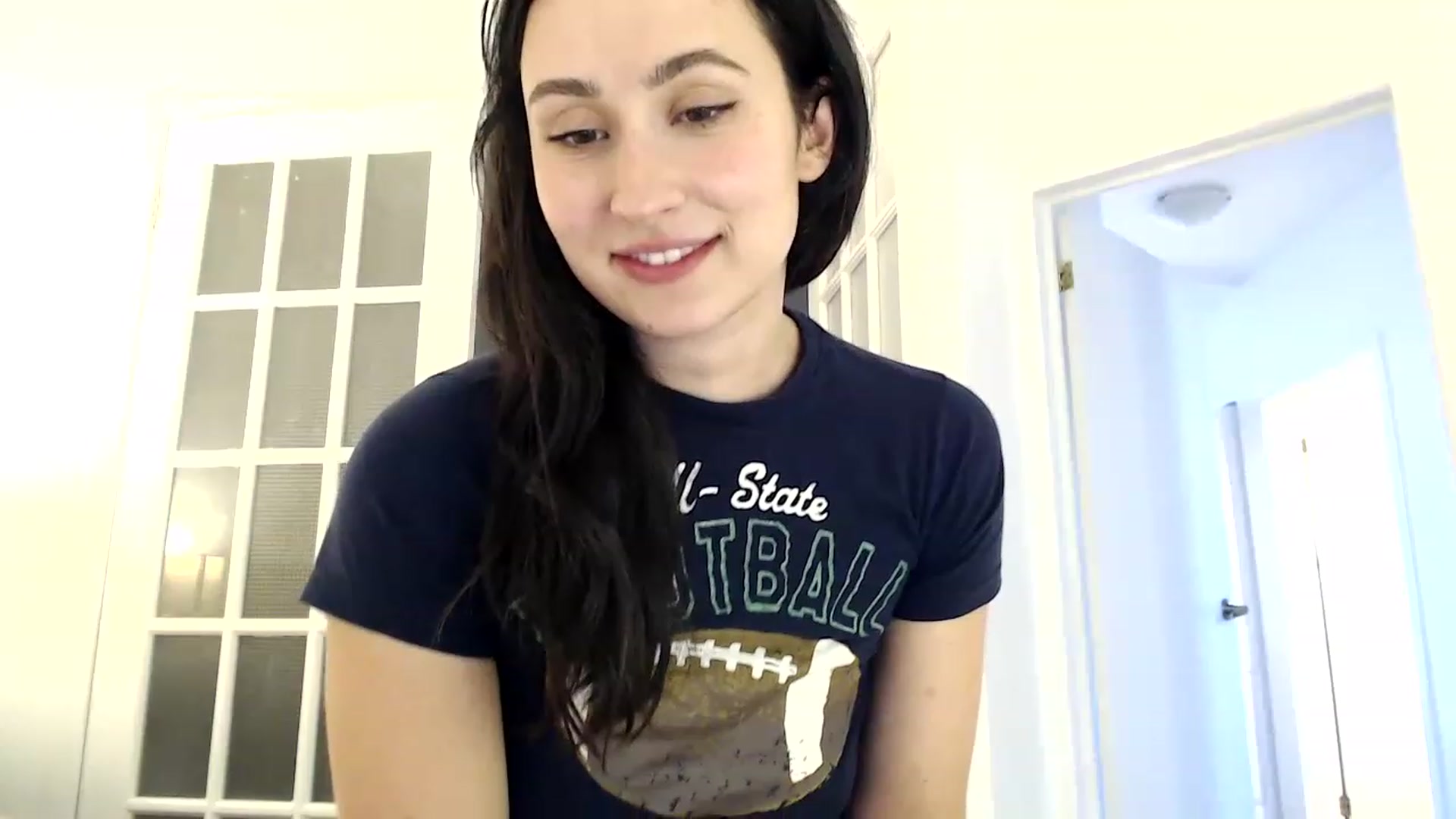 Gallery image thumbnail from alexia's myfreecams stream on, 05/09/2023, 20:46 image 19 of 20