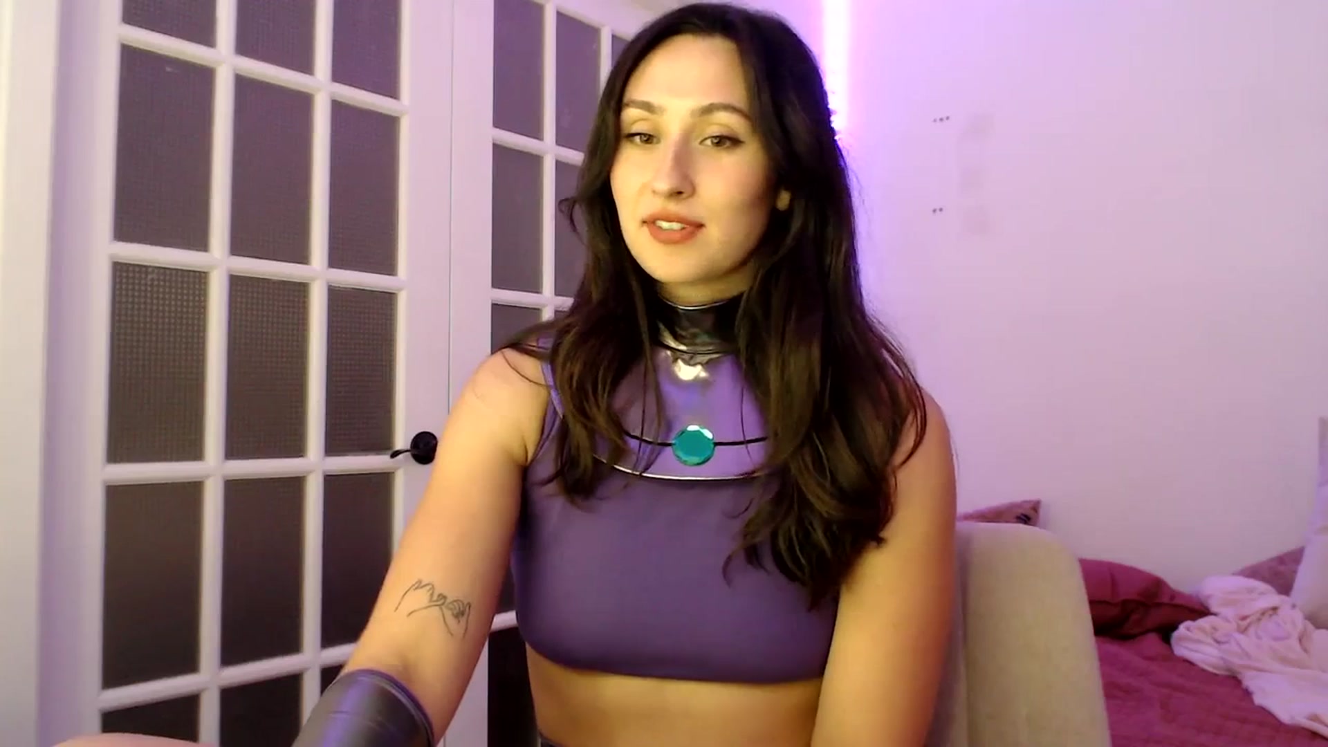 Gallery image thumbnail from alexia's myfreecams stream on, 10/12/2023, 24:22 image 16 of 20