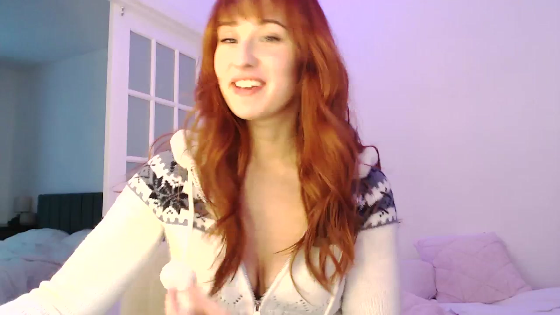 Gallery image thumbnail from alexia's myfreecams stream on, 01/04/2024, 21:31 image 4 of 20