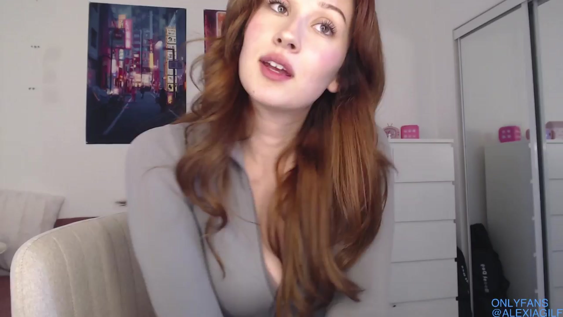 Gallery image thumbnail from alexia's myfreecams stream on, 04/09/2024, 18:44 image 4 of 20