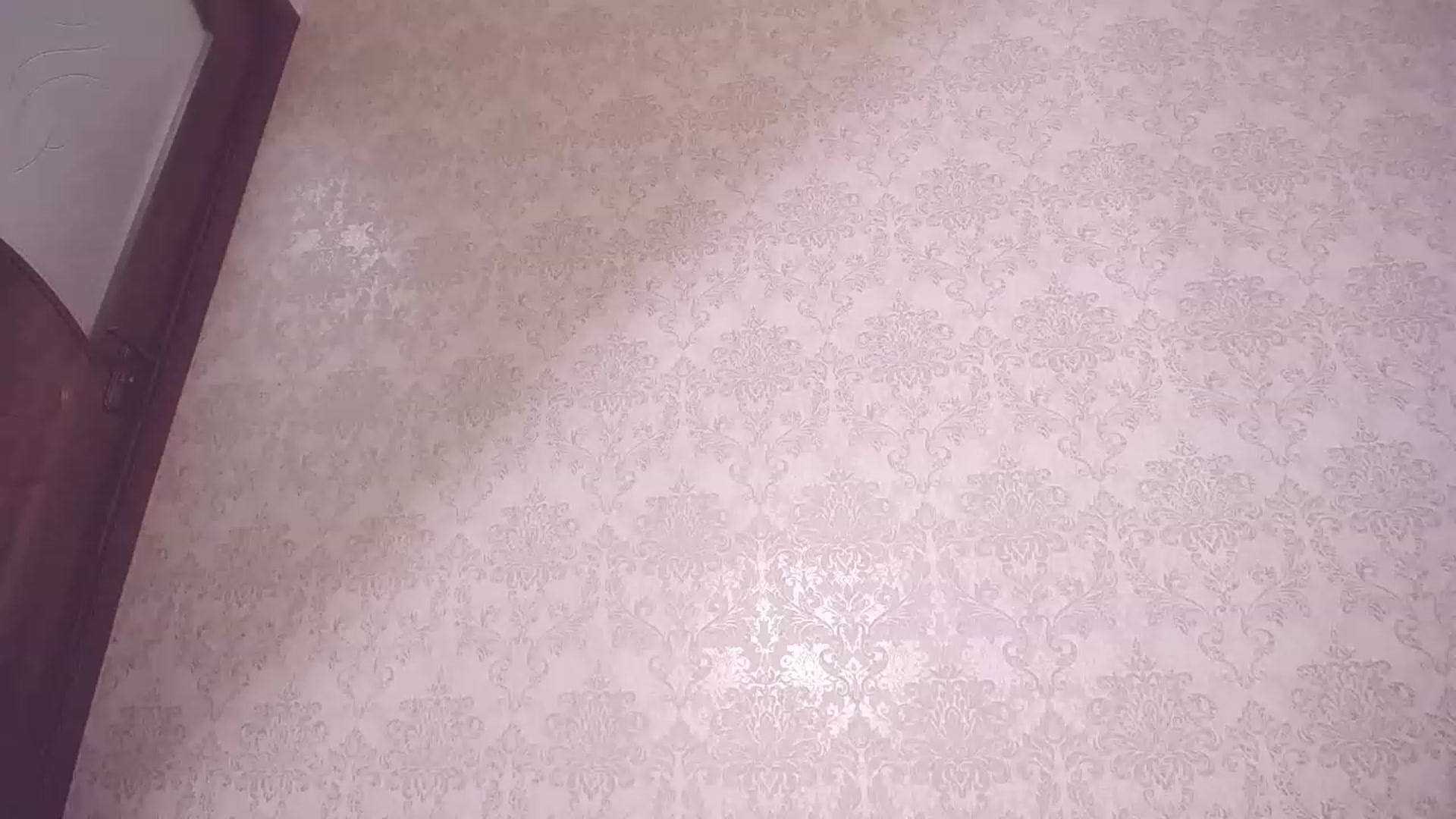 Gallery image thumbnail from alexis_xxxx's myfreecams stream on, 12/04/2022, 10:54 image 1 of 20