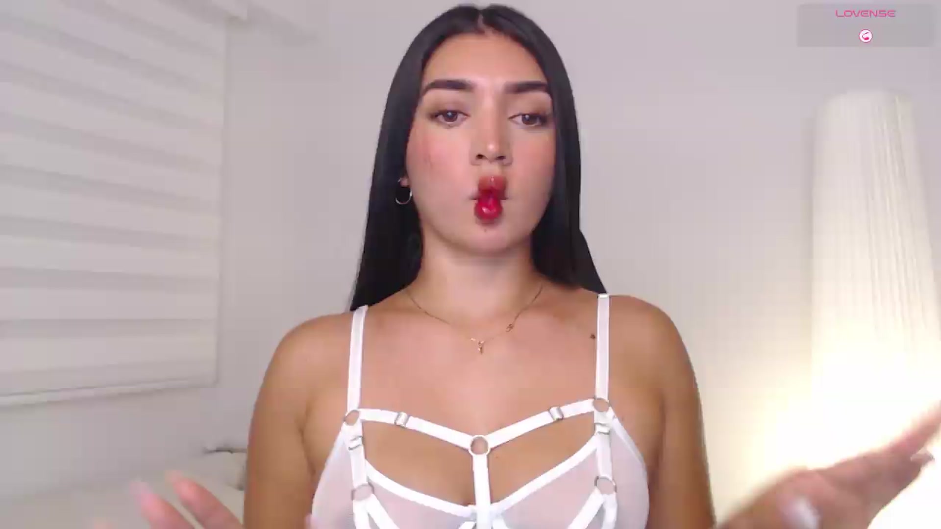 Gallery image thumbnail from alexisbloomxo's myfreecams stream on, 07/28/2026, 24:47 image 6 of 20