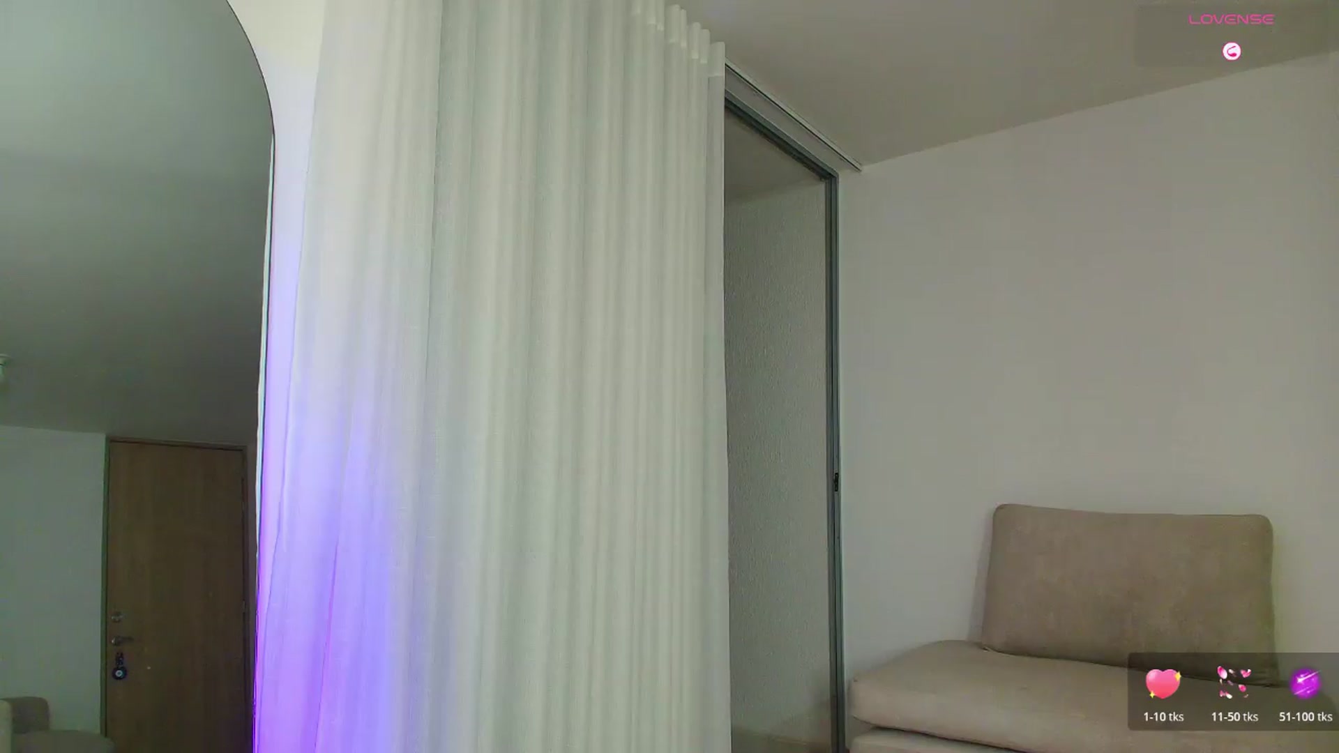 Gallery image thumbnail from alexisbloomxo's myfreecams stream on, 07/30/2026, 08:52 image 17 of 20